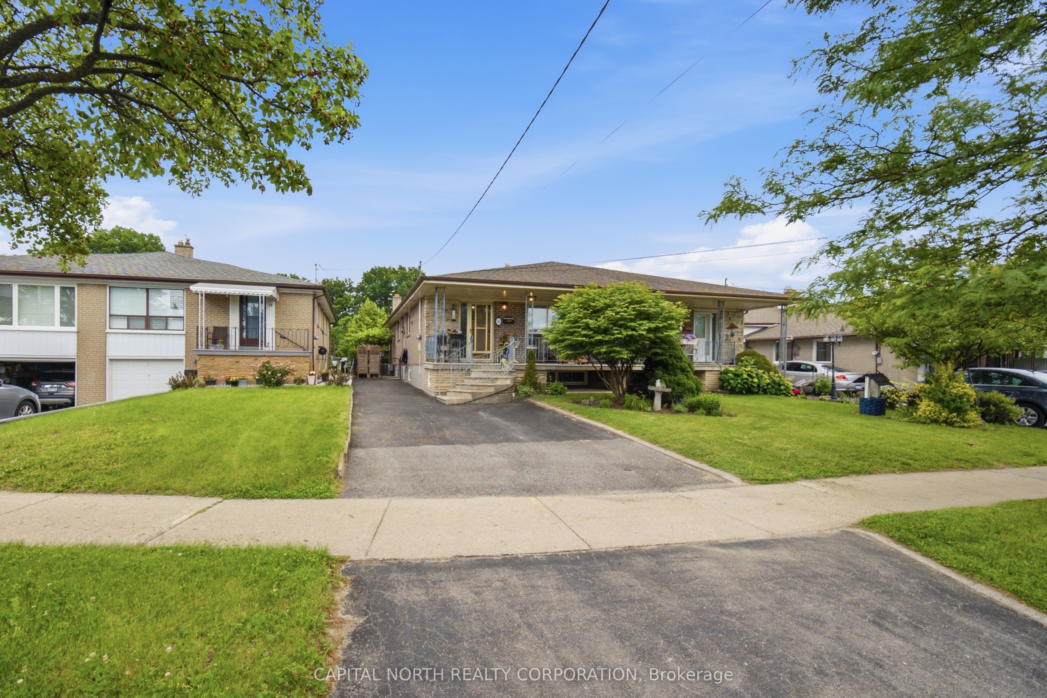 11 Goldsboro Road