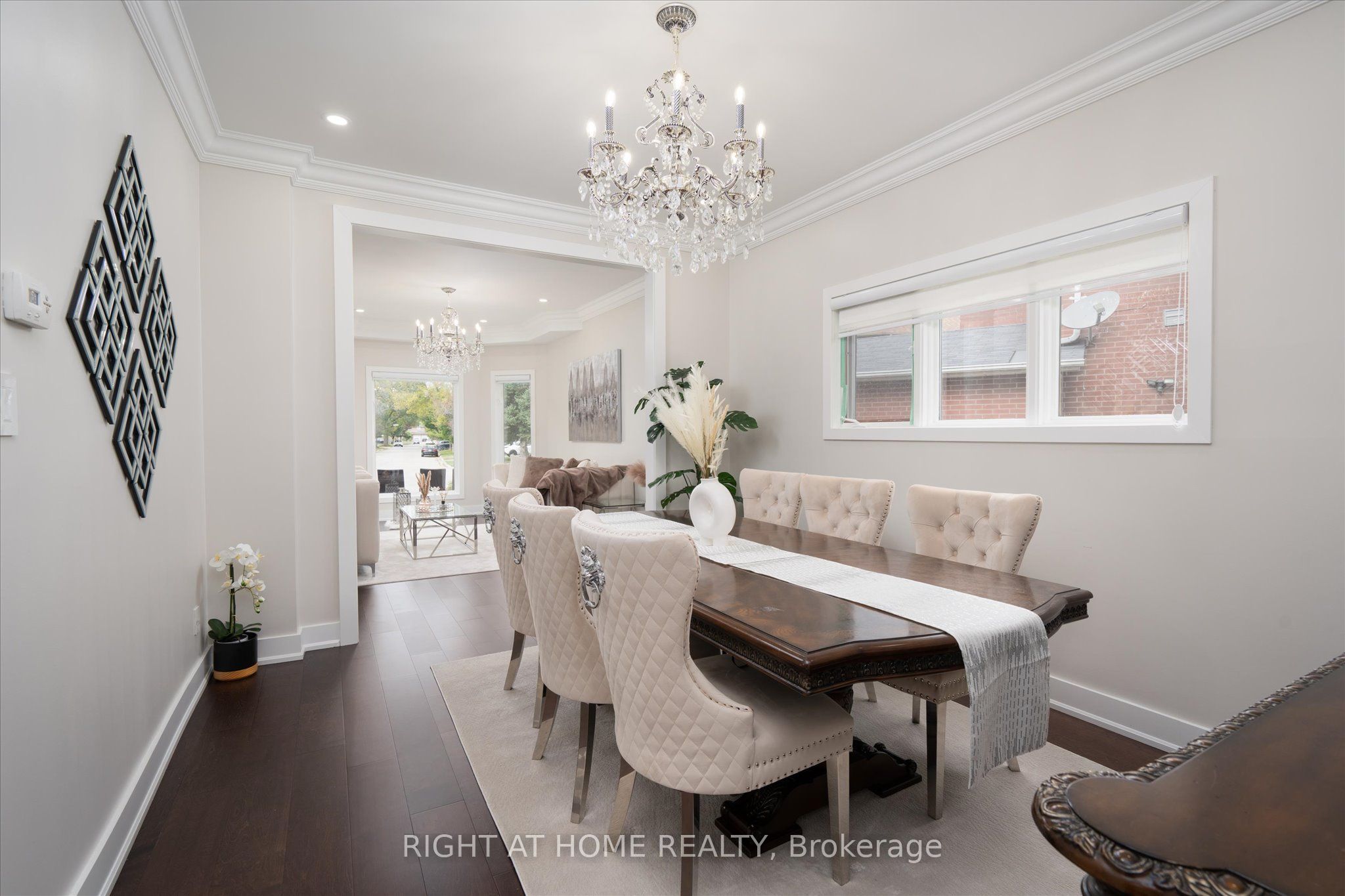 1001 Lytton Court