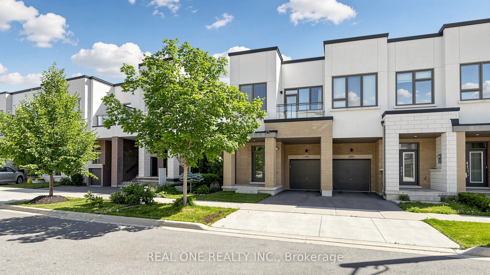 3151 Mintwood Circle