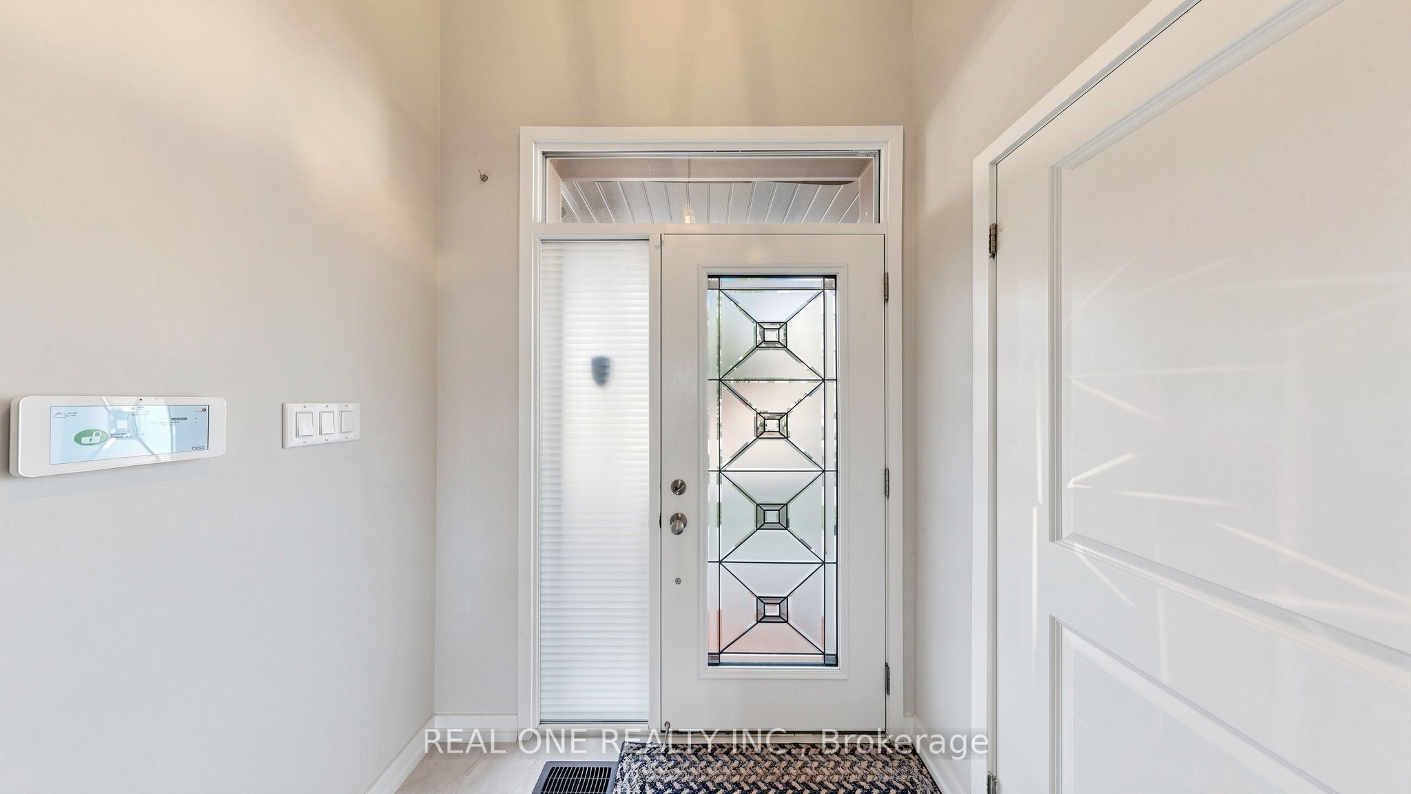 3151 Mintwood Circle