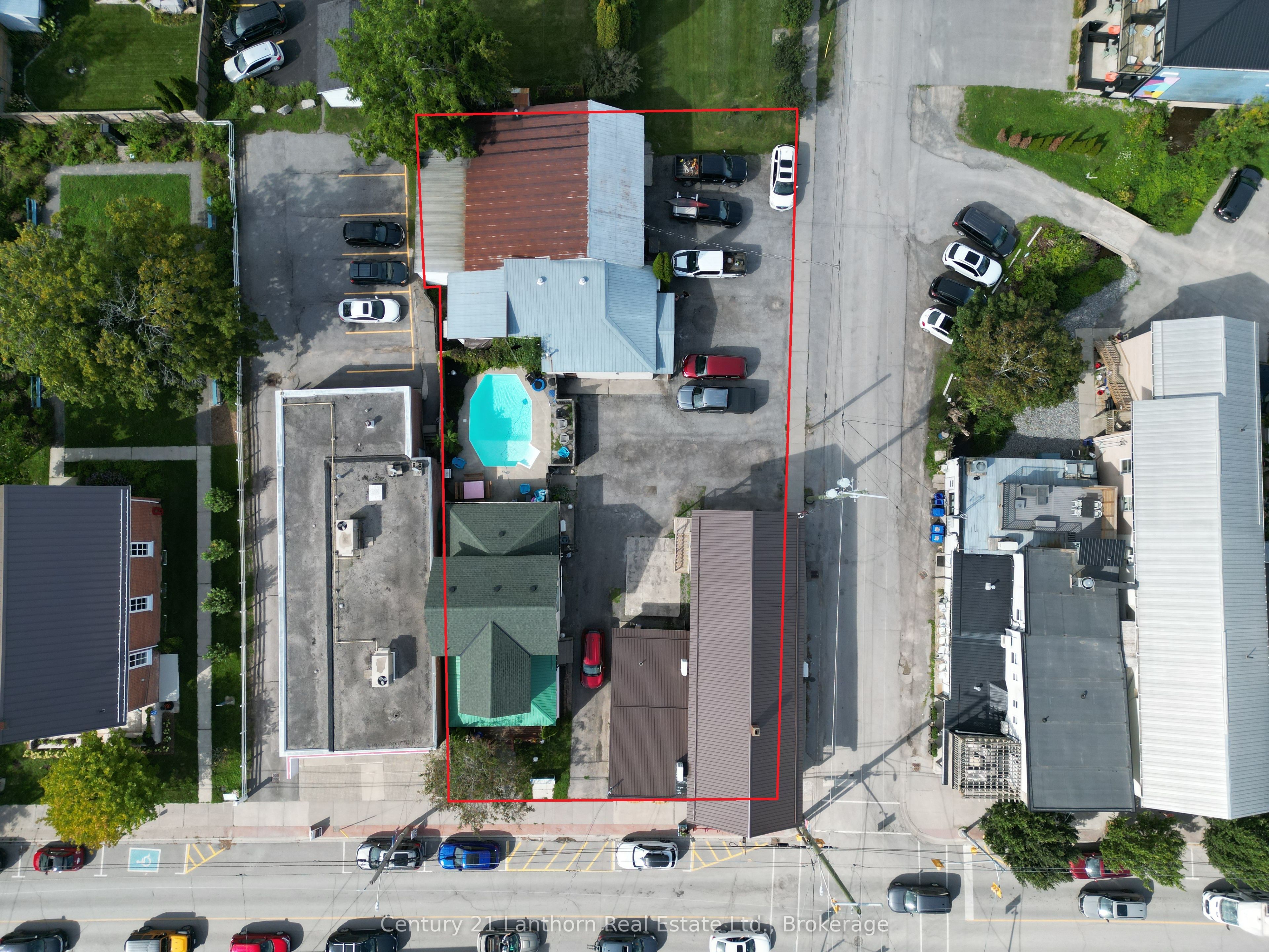 282-284 & 286 Wellington Main Street