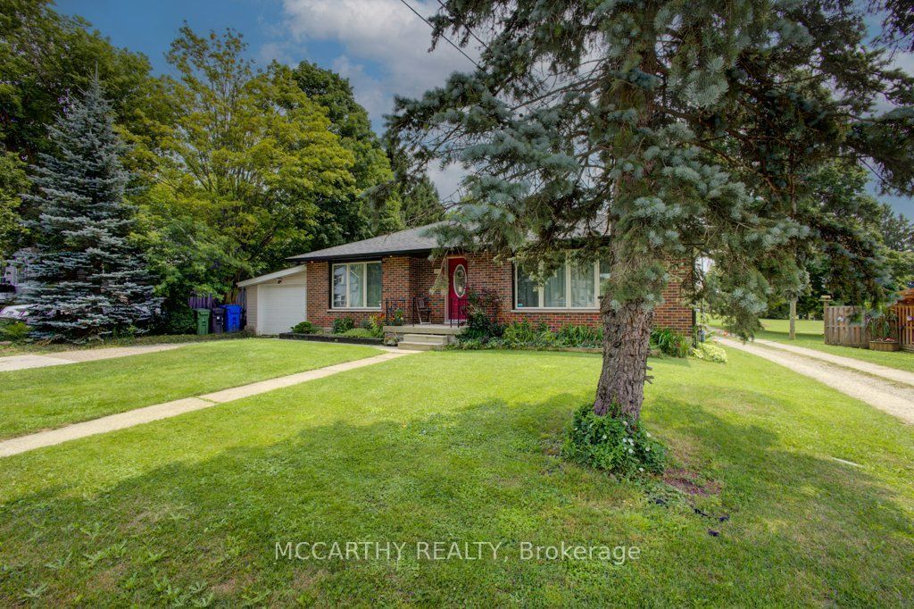 341 Victoria Street East Street E