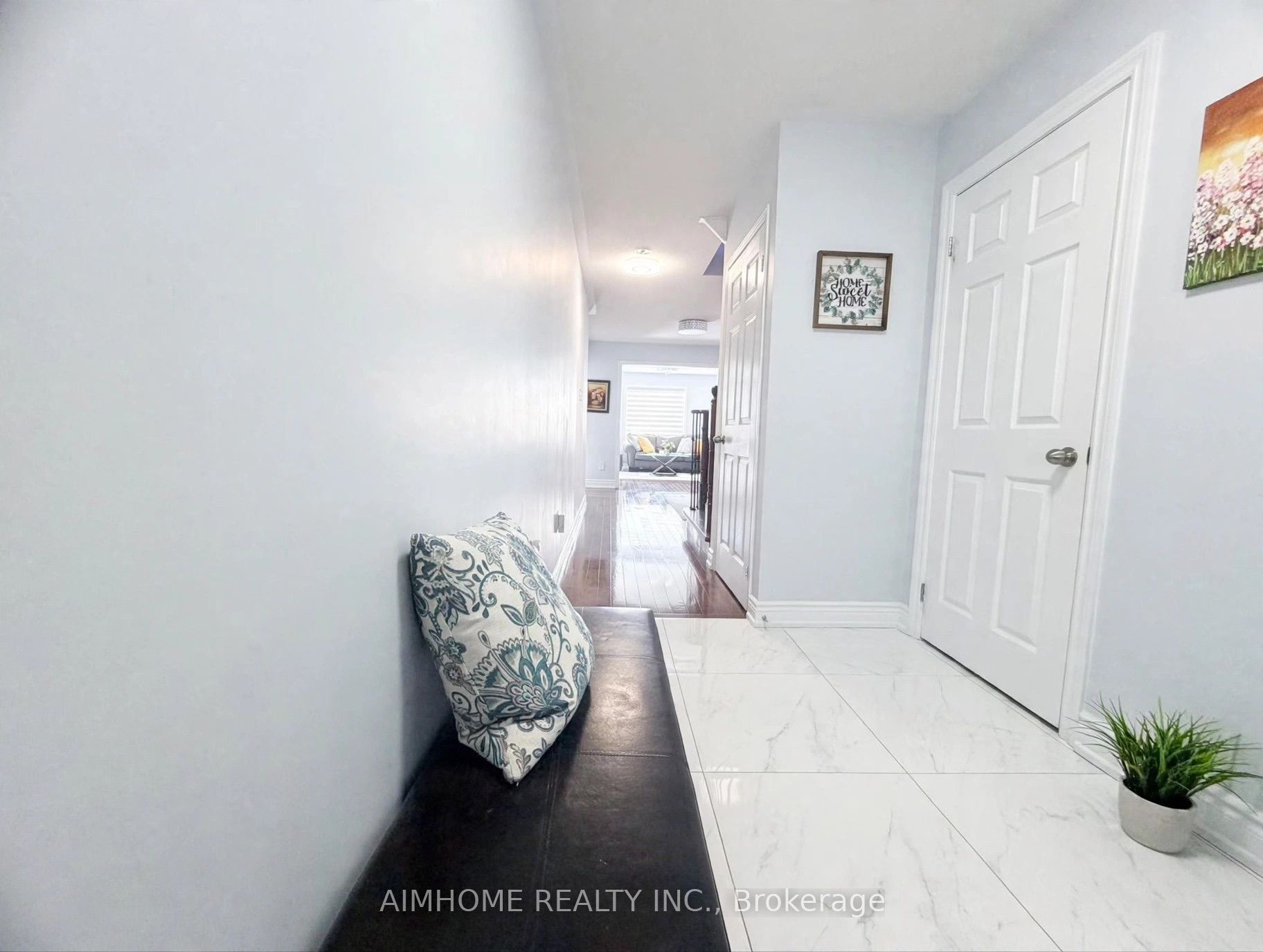 673 Caboto Trail