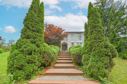 282 Book Road E Hamilton ON L9G 3L1