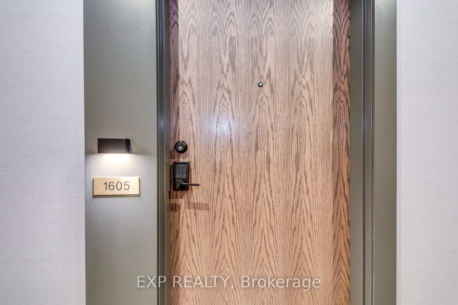 1035 Southdown Road 1605