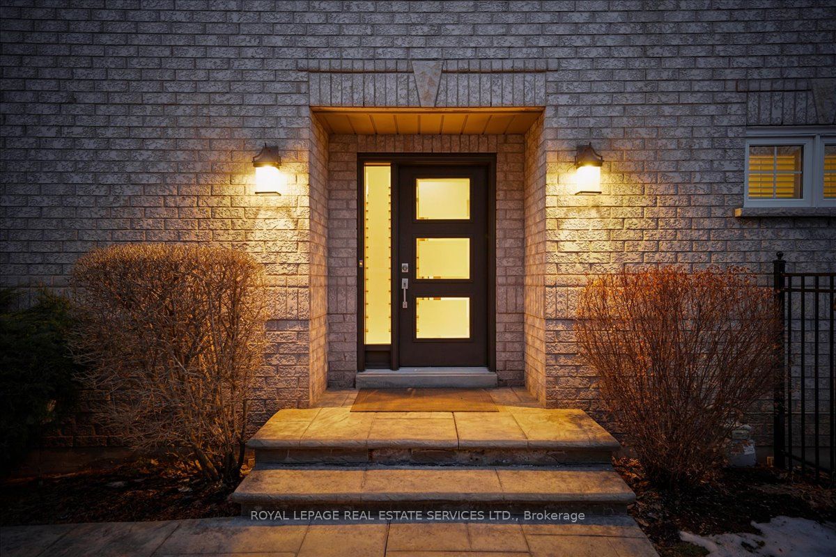 2157 Forest Gate Park