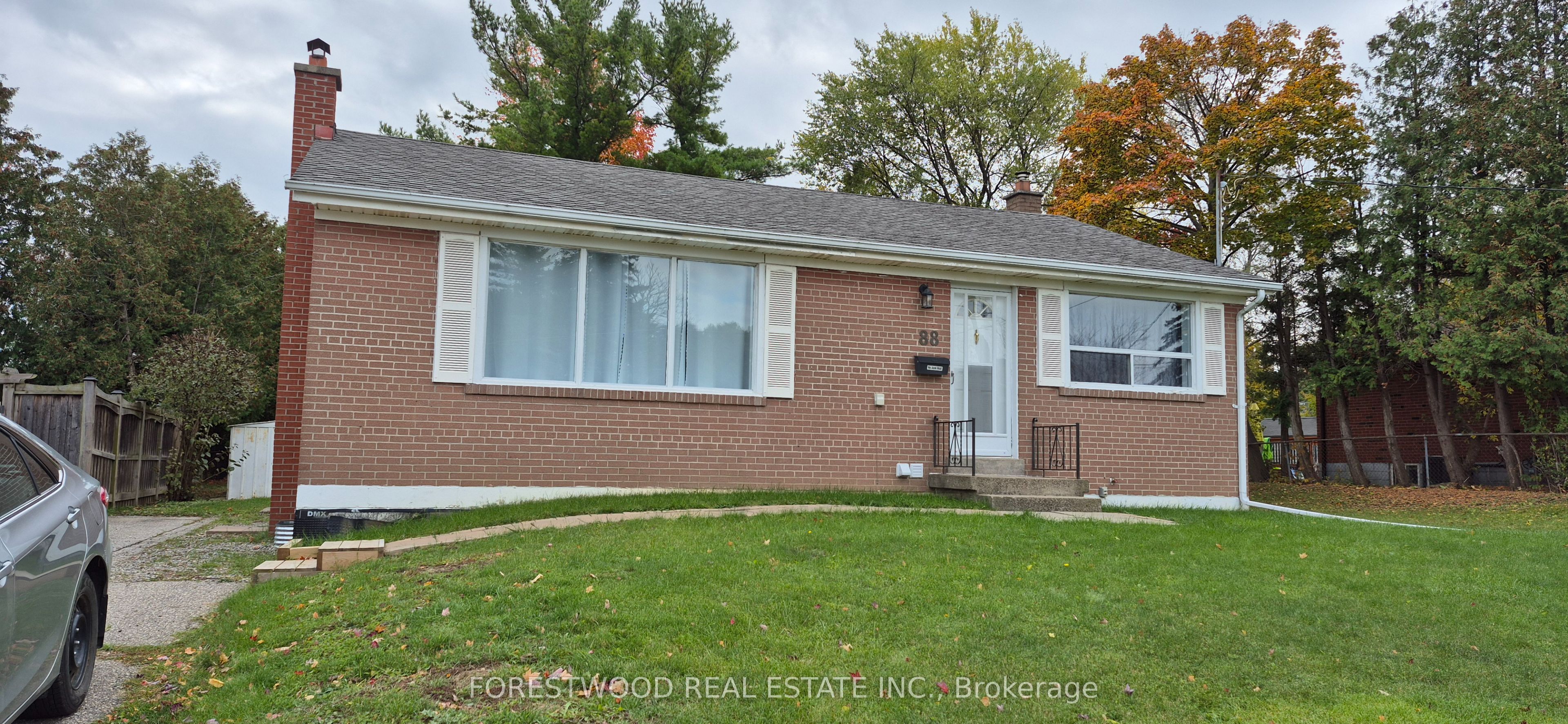 88 Vista Boulevard