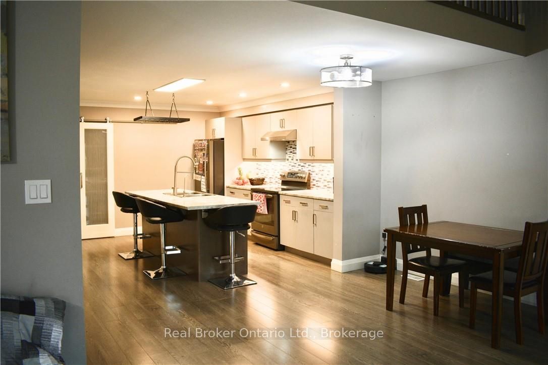 1 Chamberlain Avenue 9