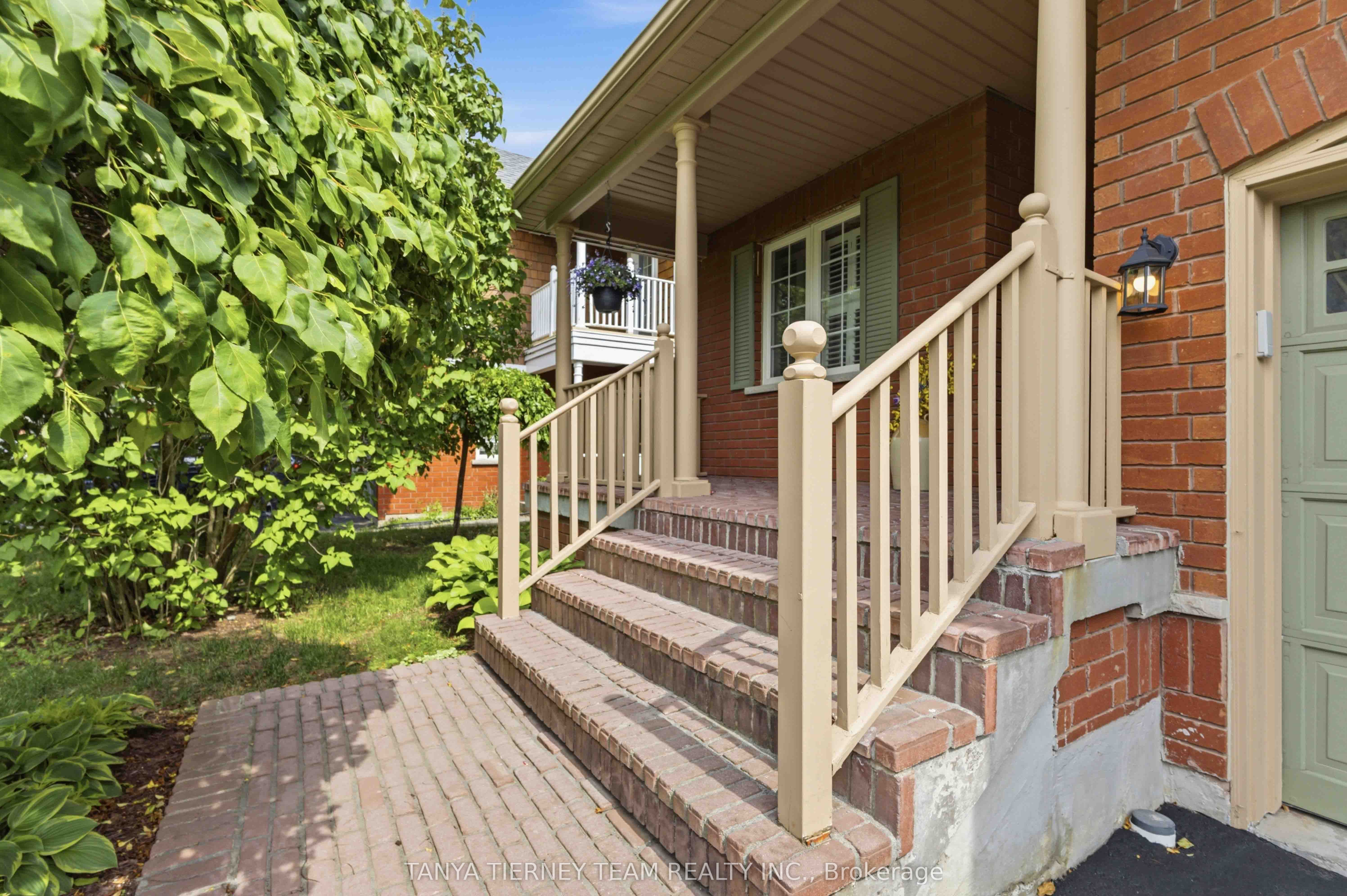 5 Cody Avenue