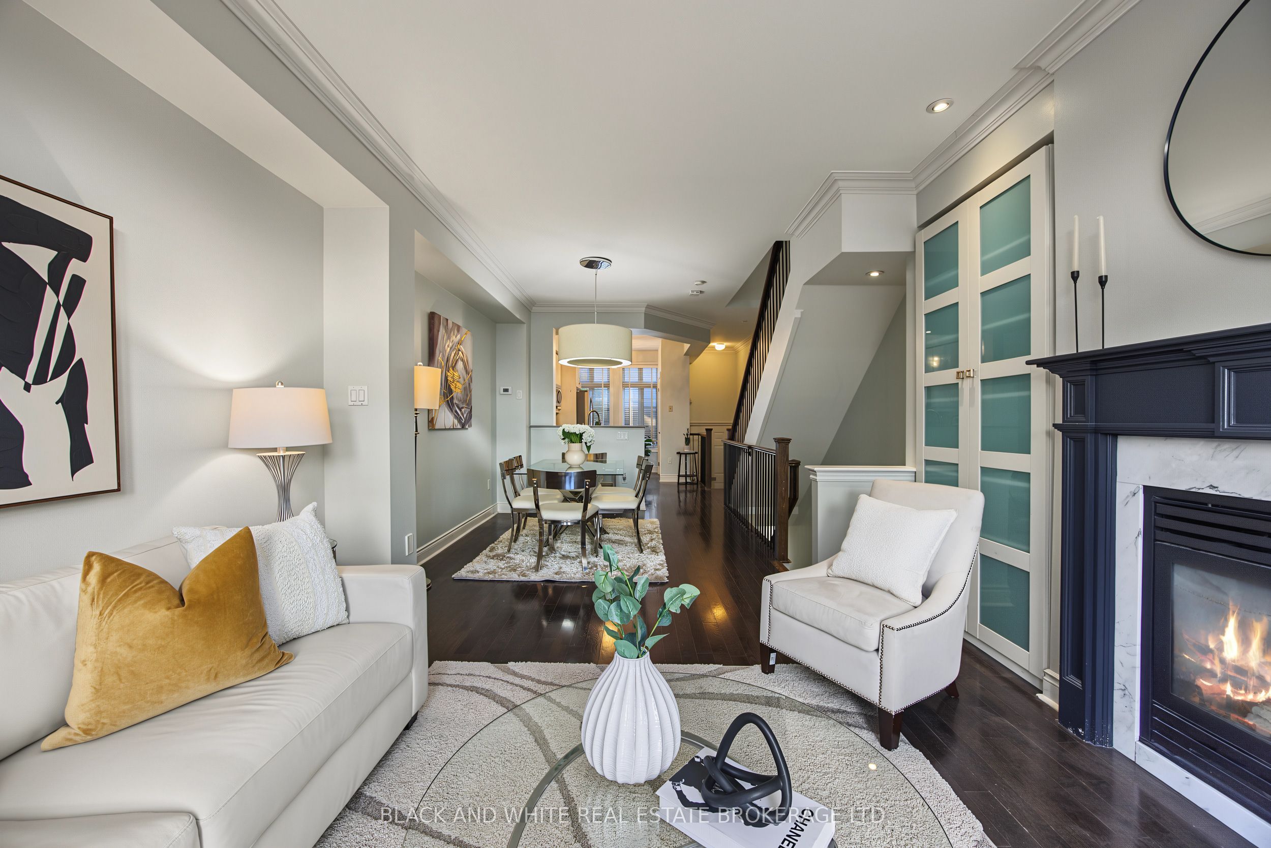 265 Van Dusen Boulevard 5