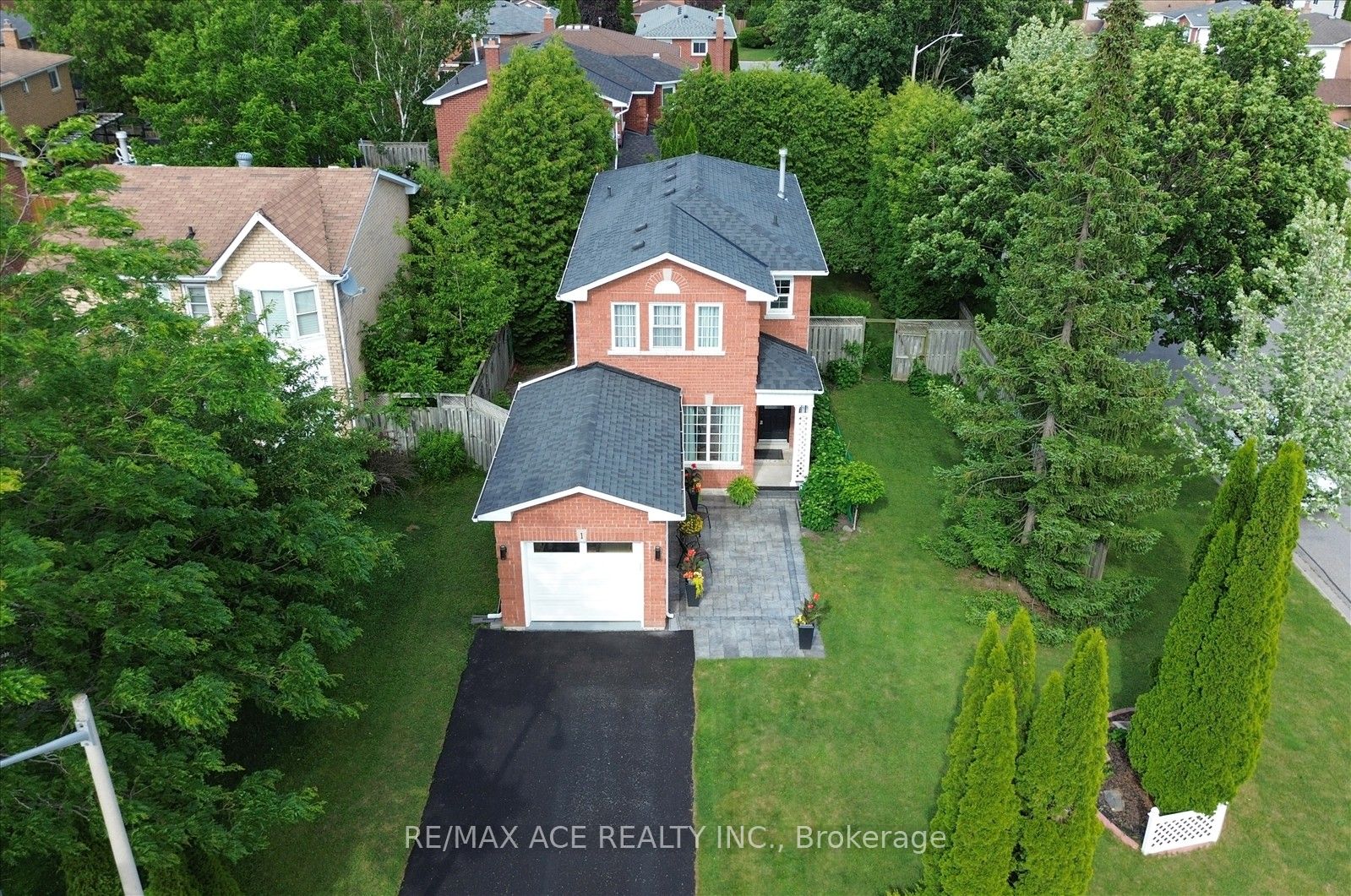 1 Aldcroft Crescent