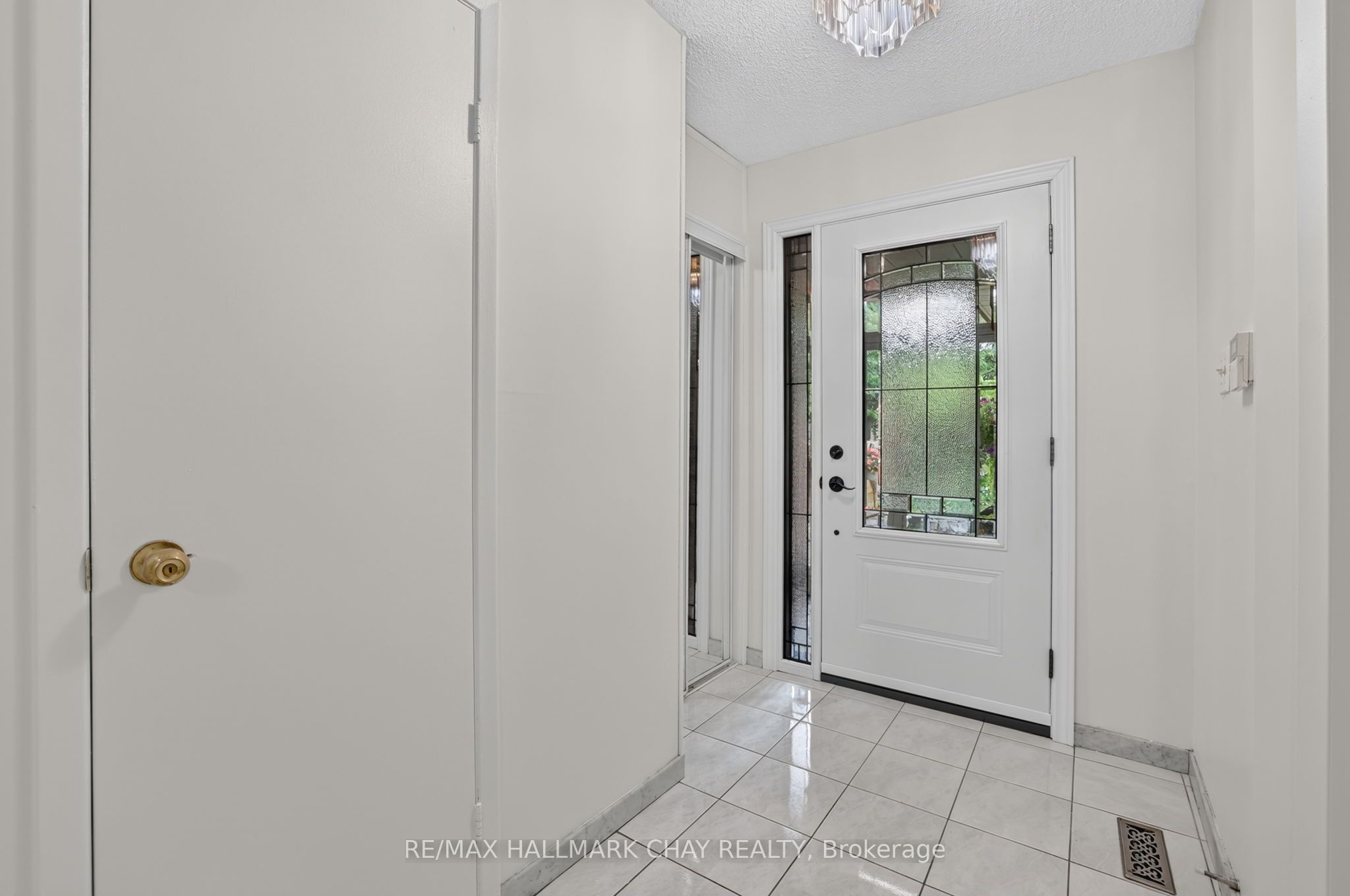 76 Donna Drive