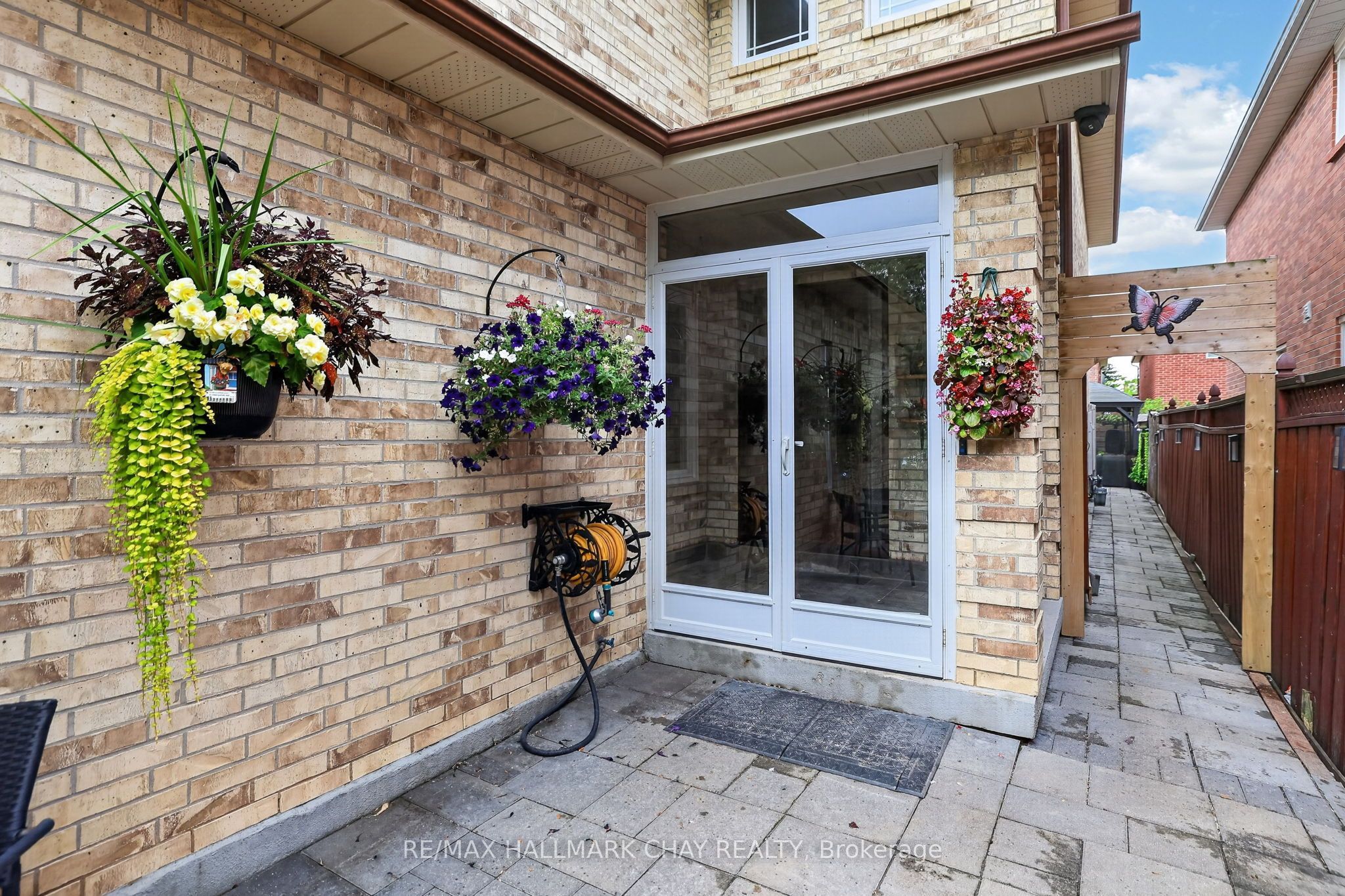 76 Donna Drive