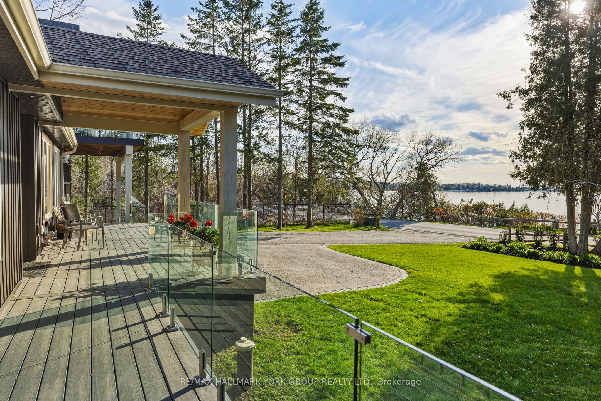 281 Hedge Road