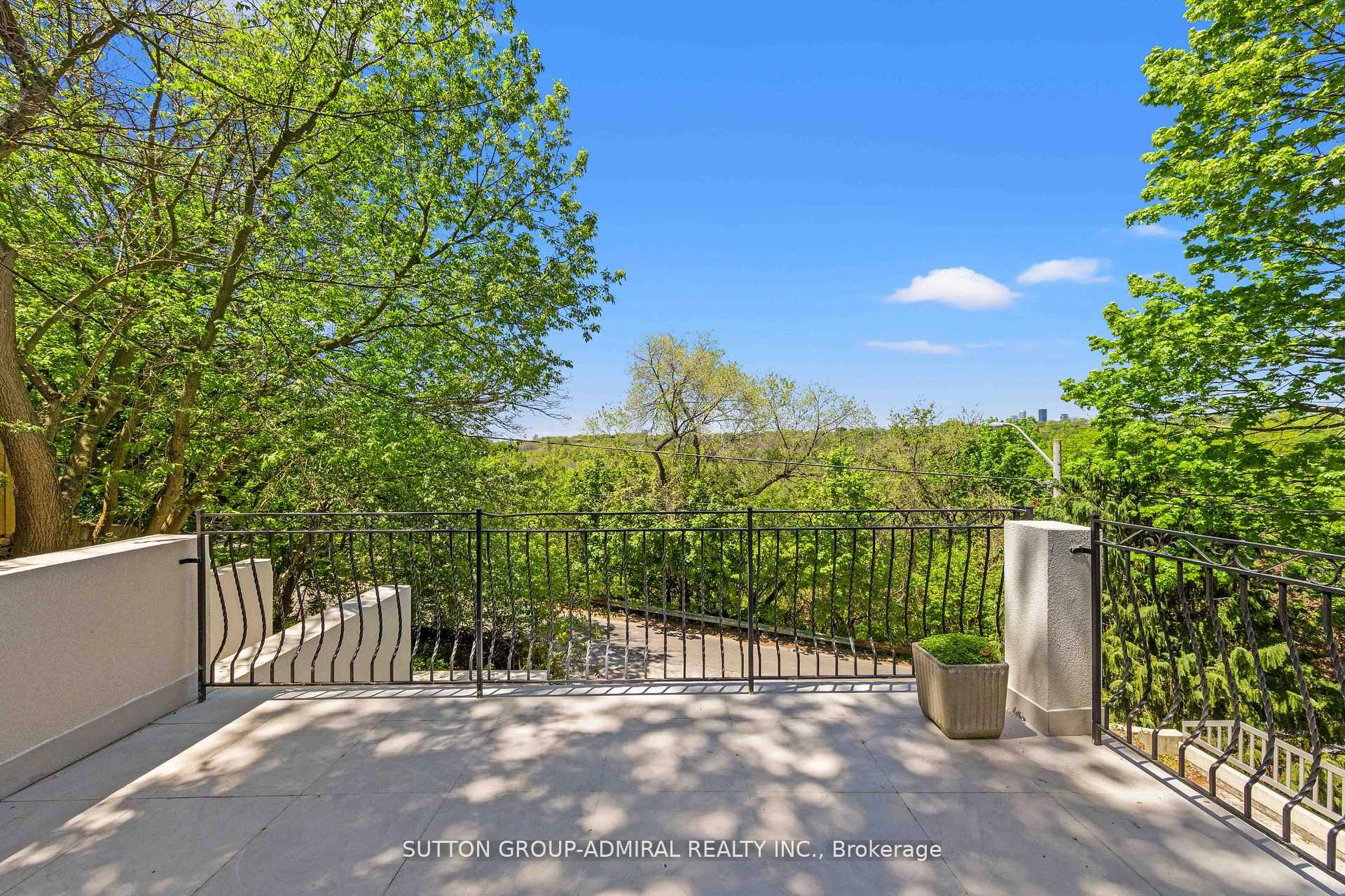 35 Beechwood Drive