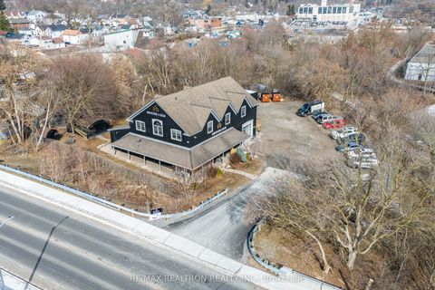 505 Queen Street Newmarket ON L3Y 2H3