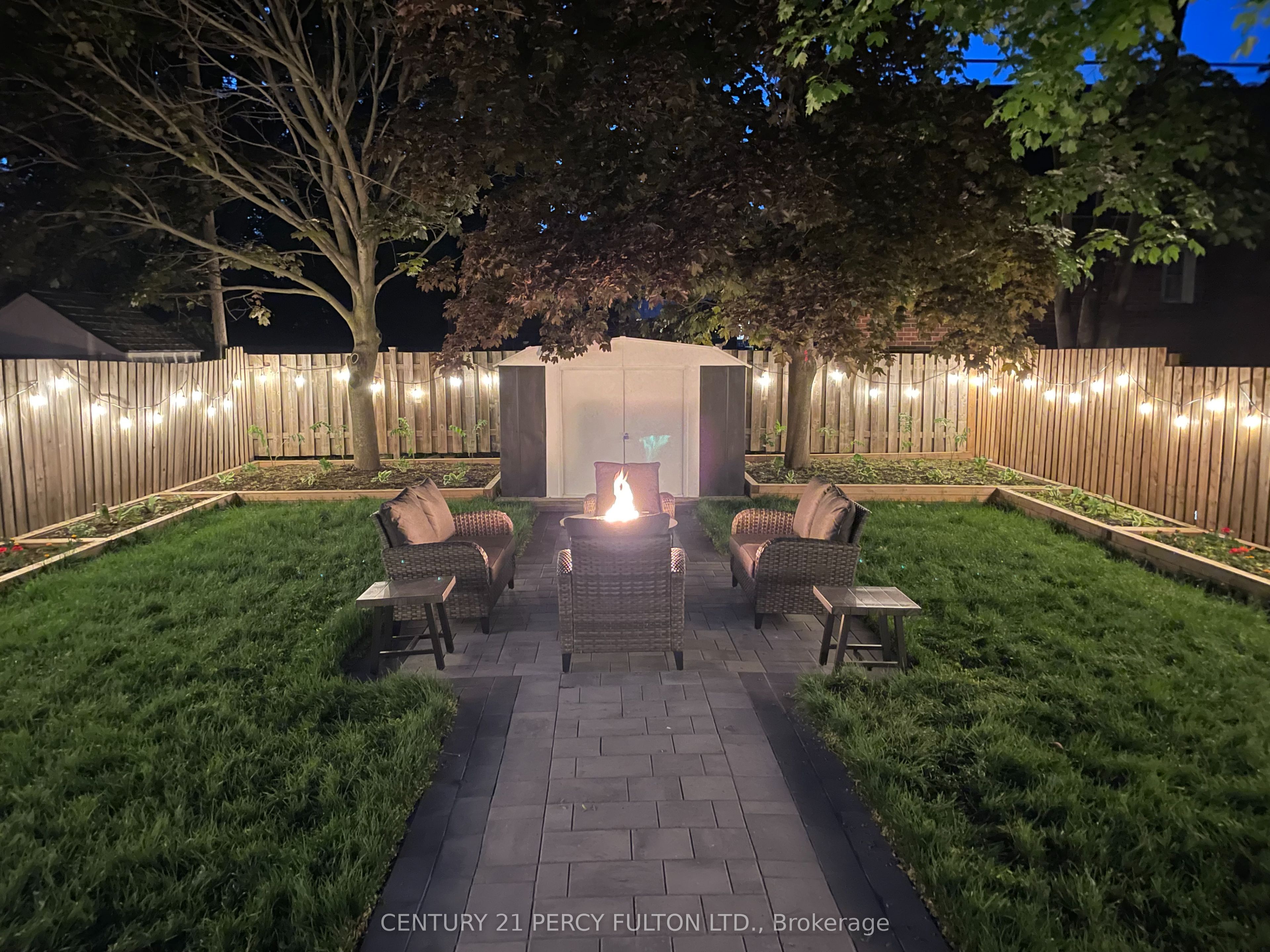 76 Arlington Avenue