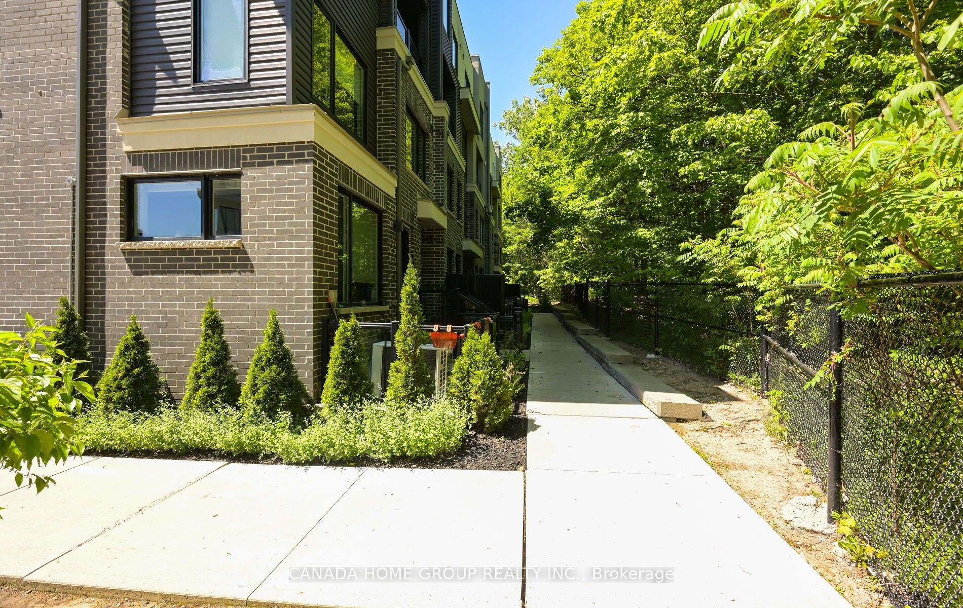 3492 Widdicombe Way 12