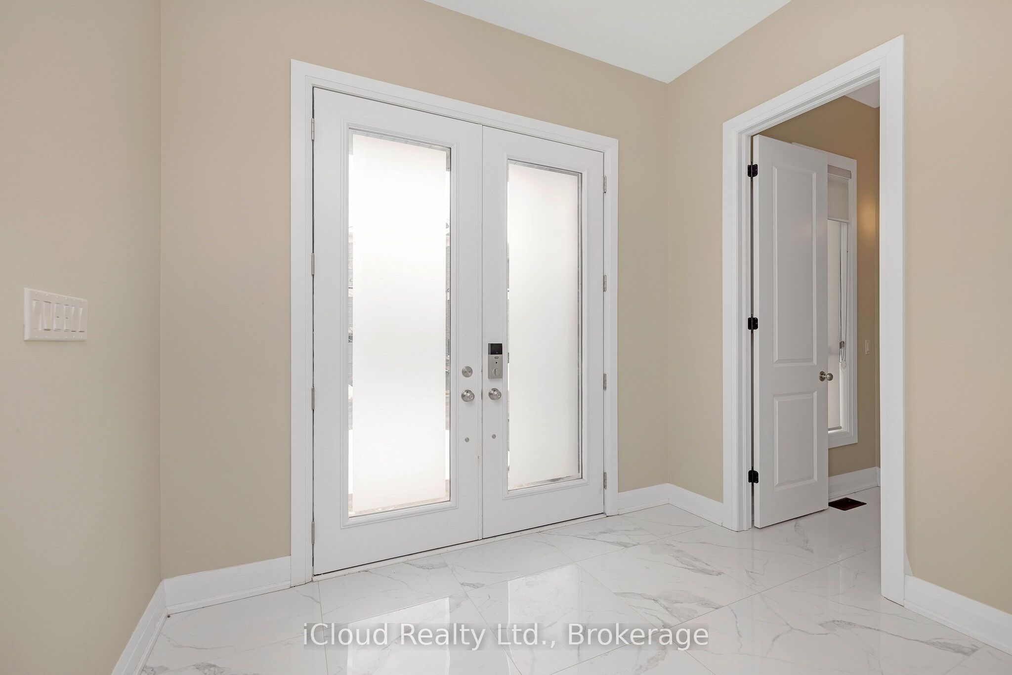 38 Pine Hill Crescent