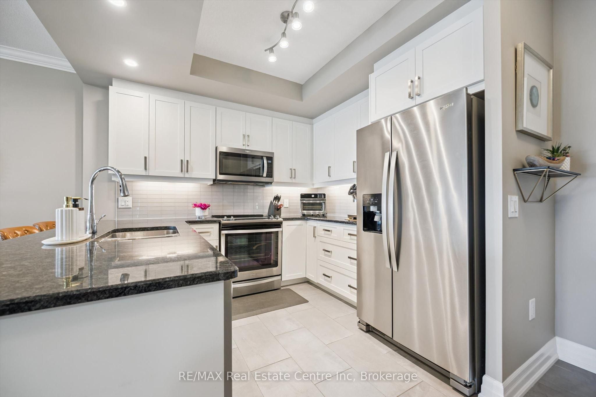 1878 GORDON Street 605