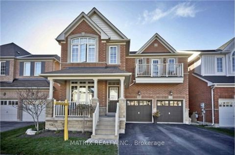 69 Ken Laushway Avenue Whitchurch-Stouffville ON L4A 0J3