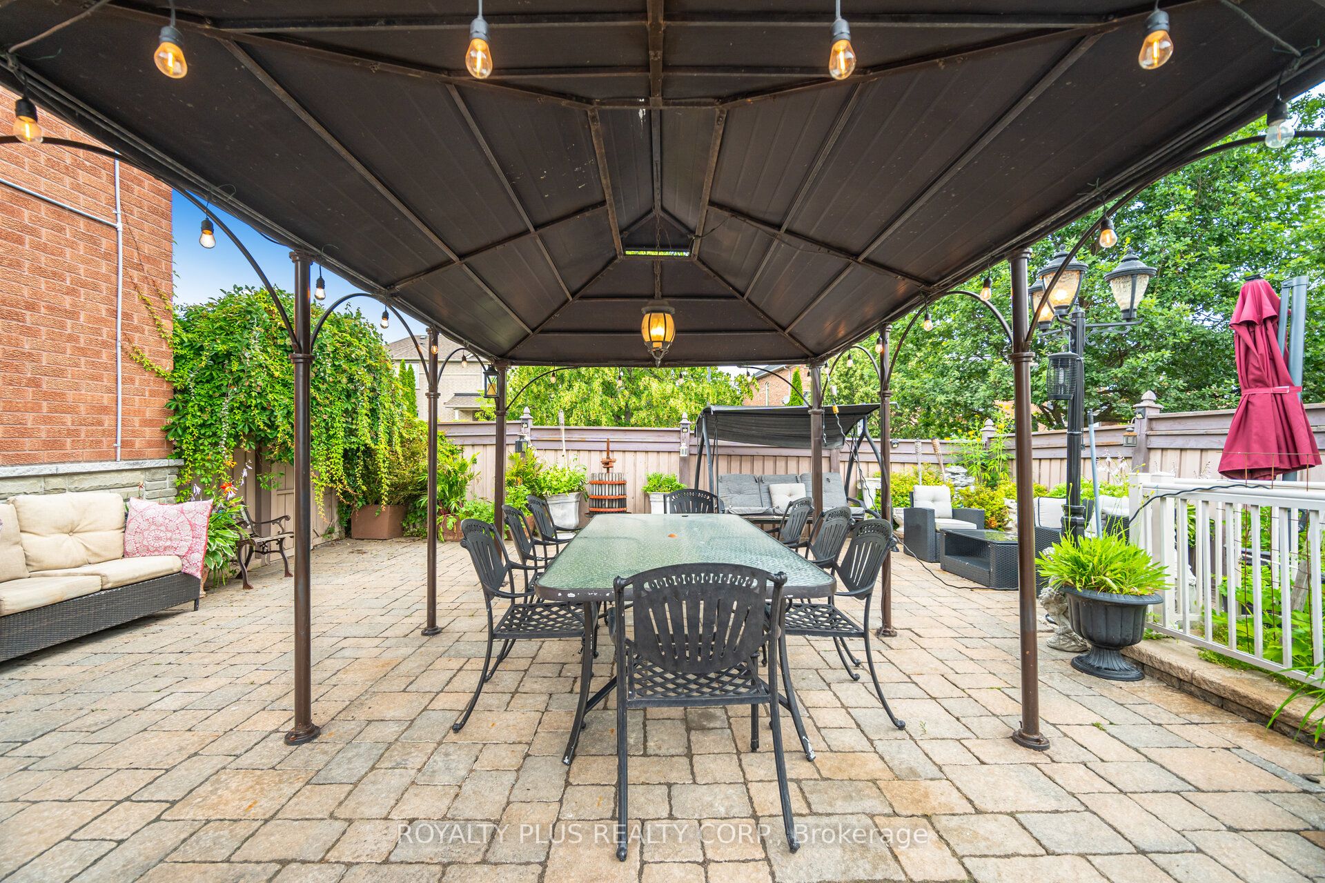 116 Frank Johnston Road