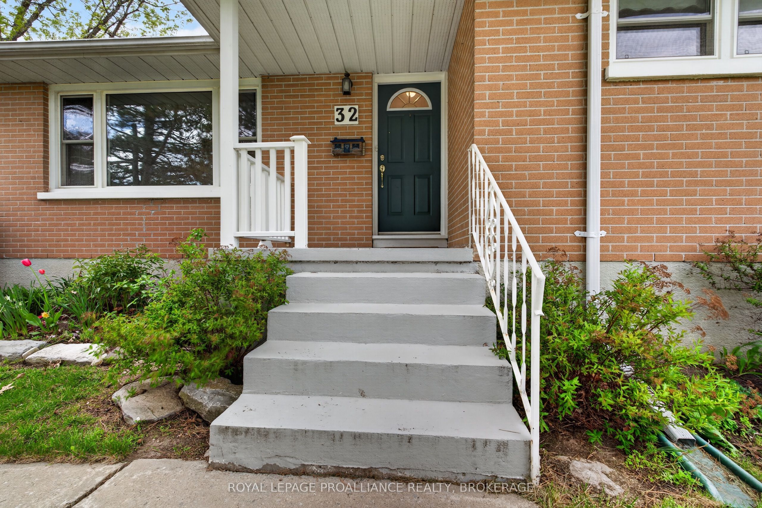 32 Lennox Street