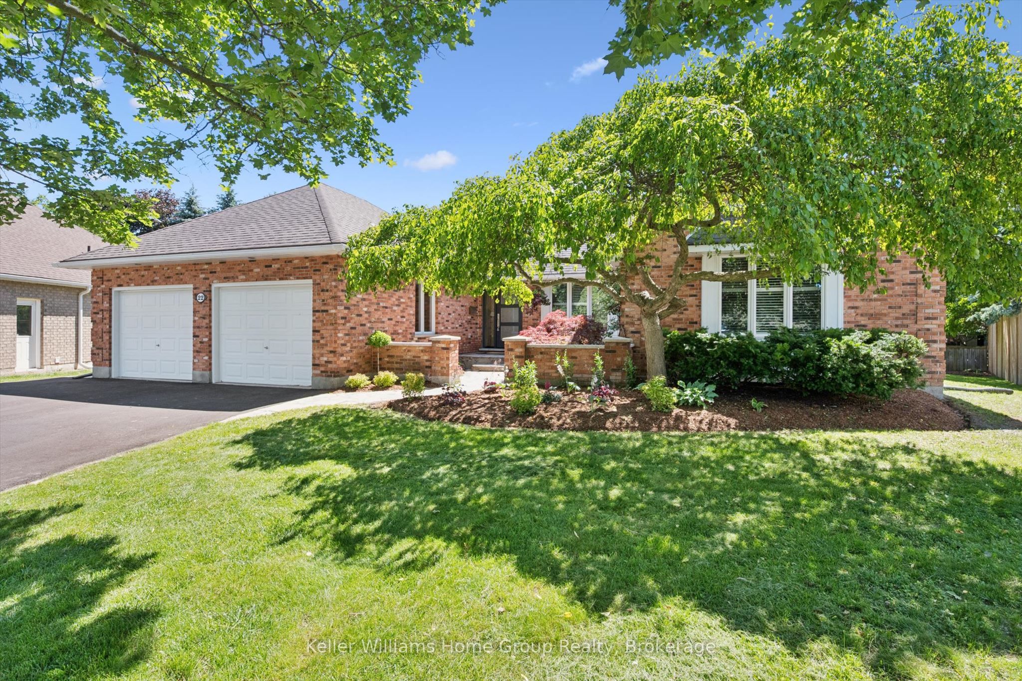 22 Lyle Place