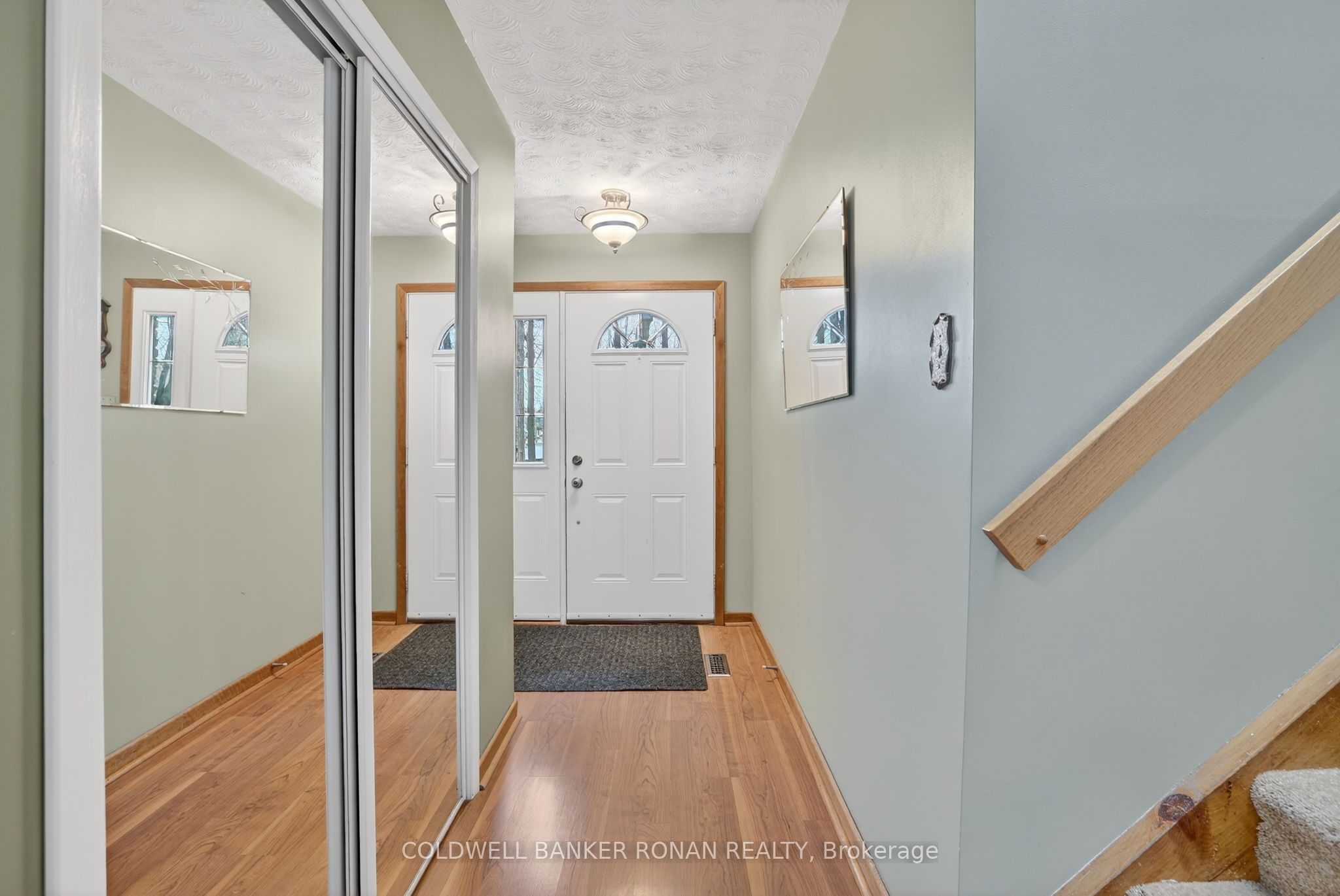 56 Lakeland Crescent