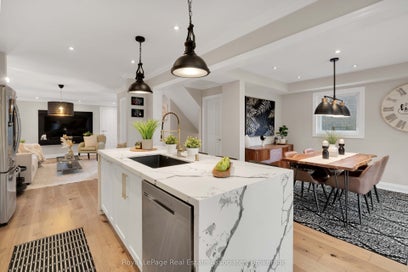 3840 Althorpe Circle Mississauga ON L5N 7G5
