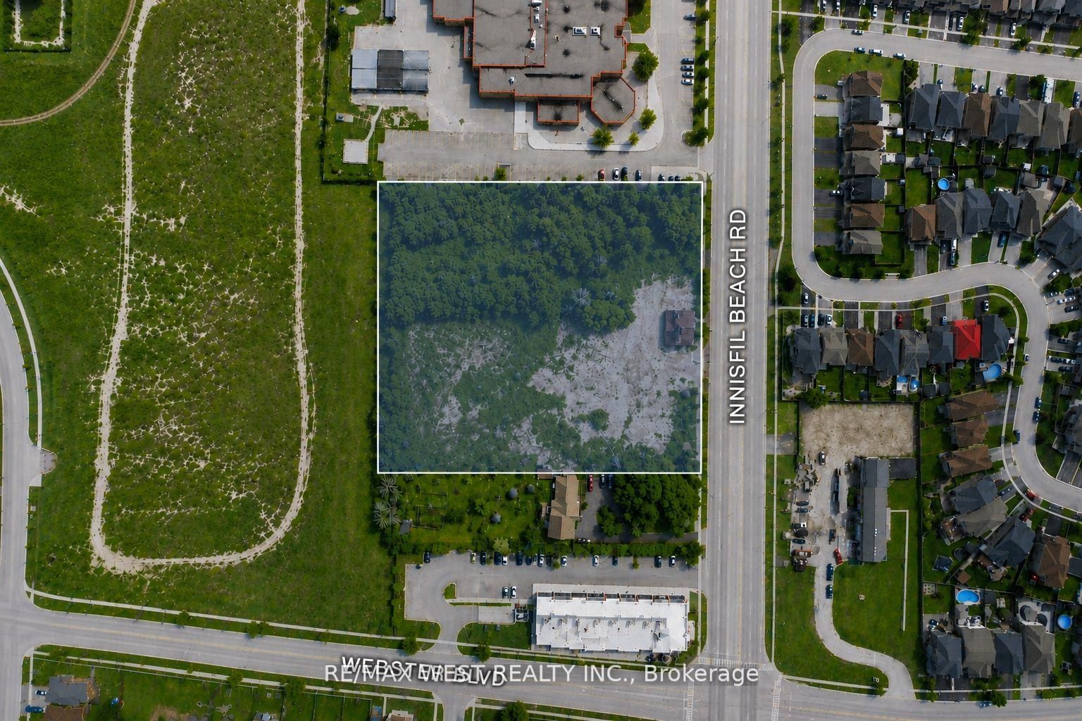 1326 Innisfil Beach Road