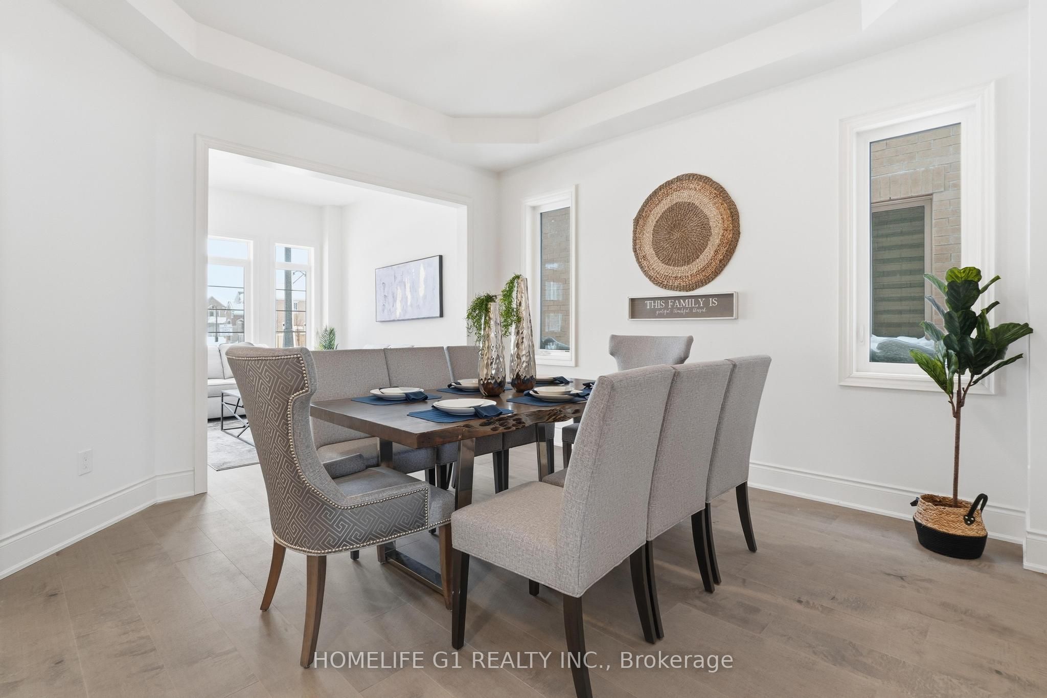 37 North Park Boulevard