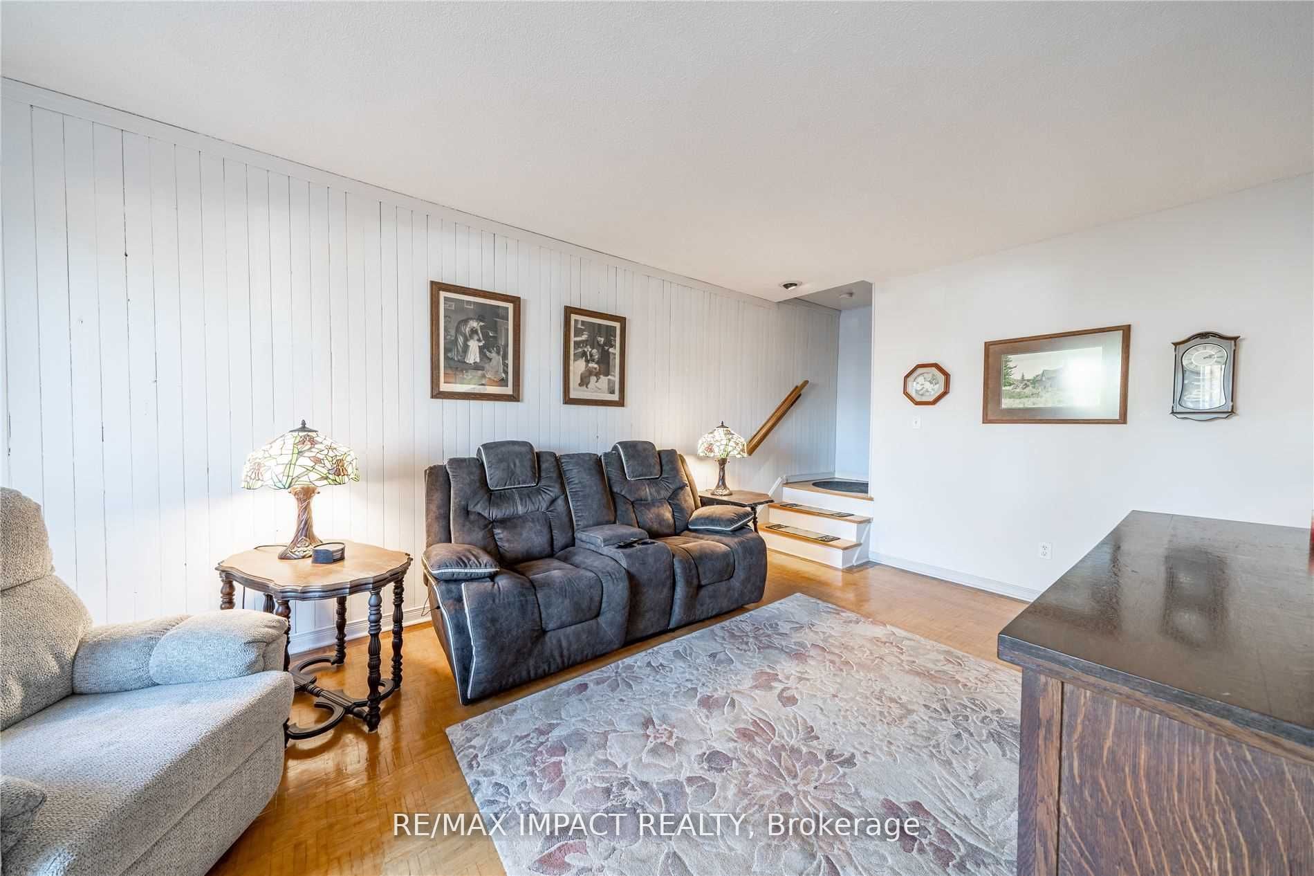 33 Taunton Road 28
