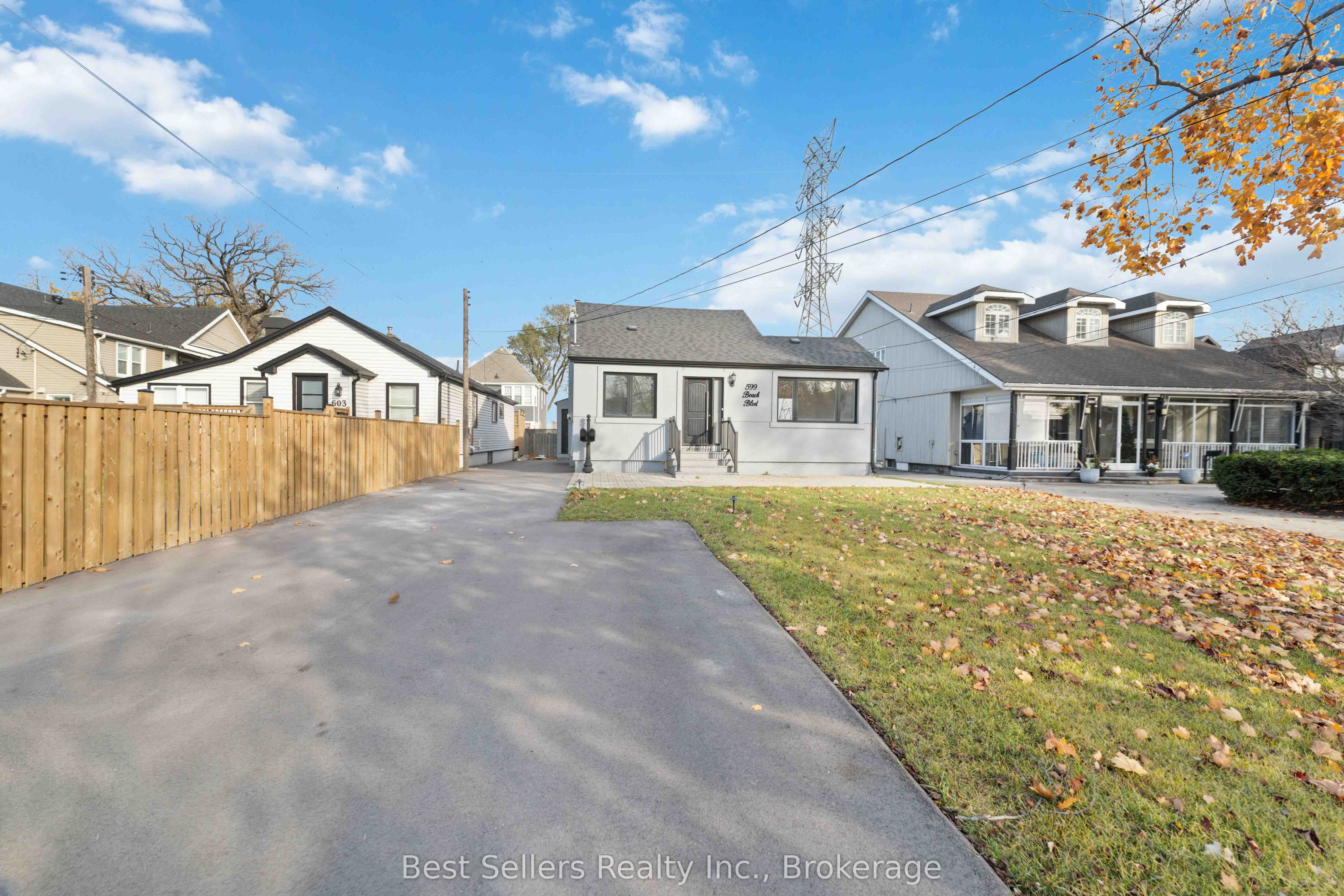 599 Beach Boulevard