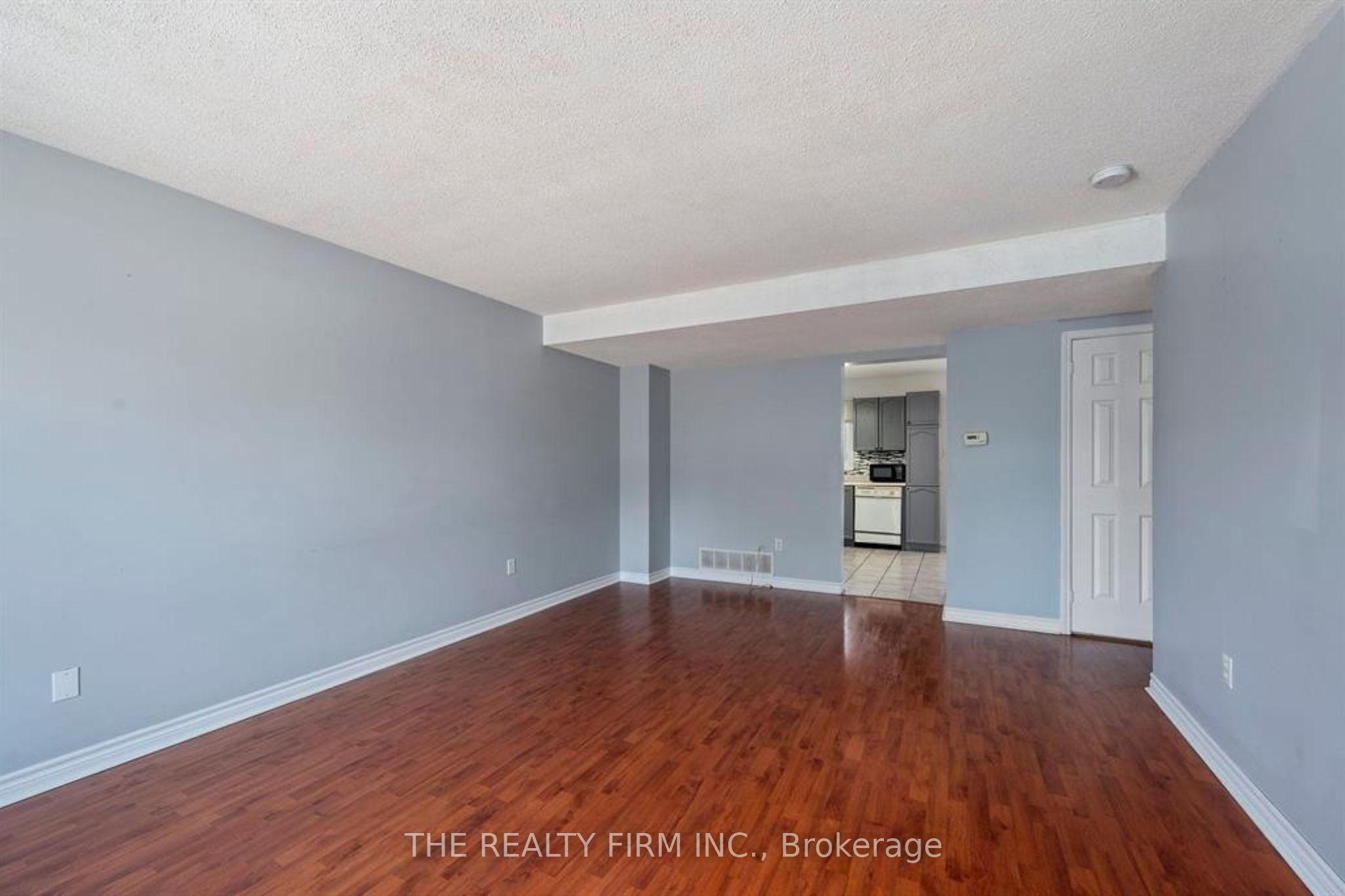 151 Martinet Avenue 60