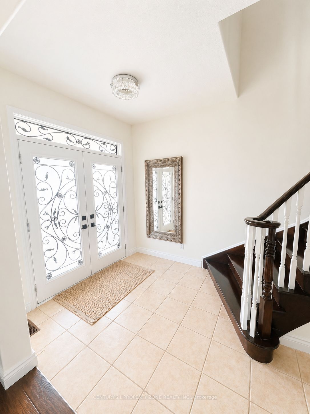 27 Dellgrove Circle