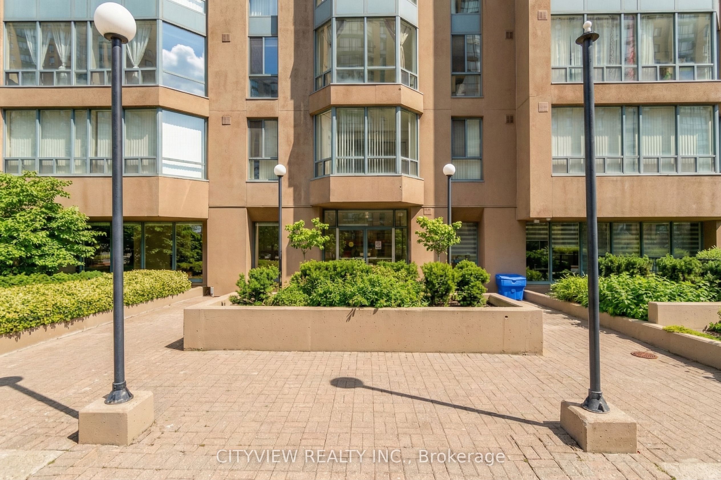 115 Hillcrest Avenue 615