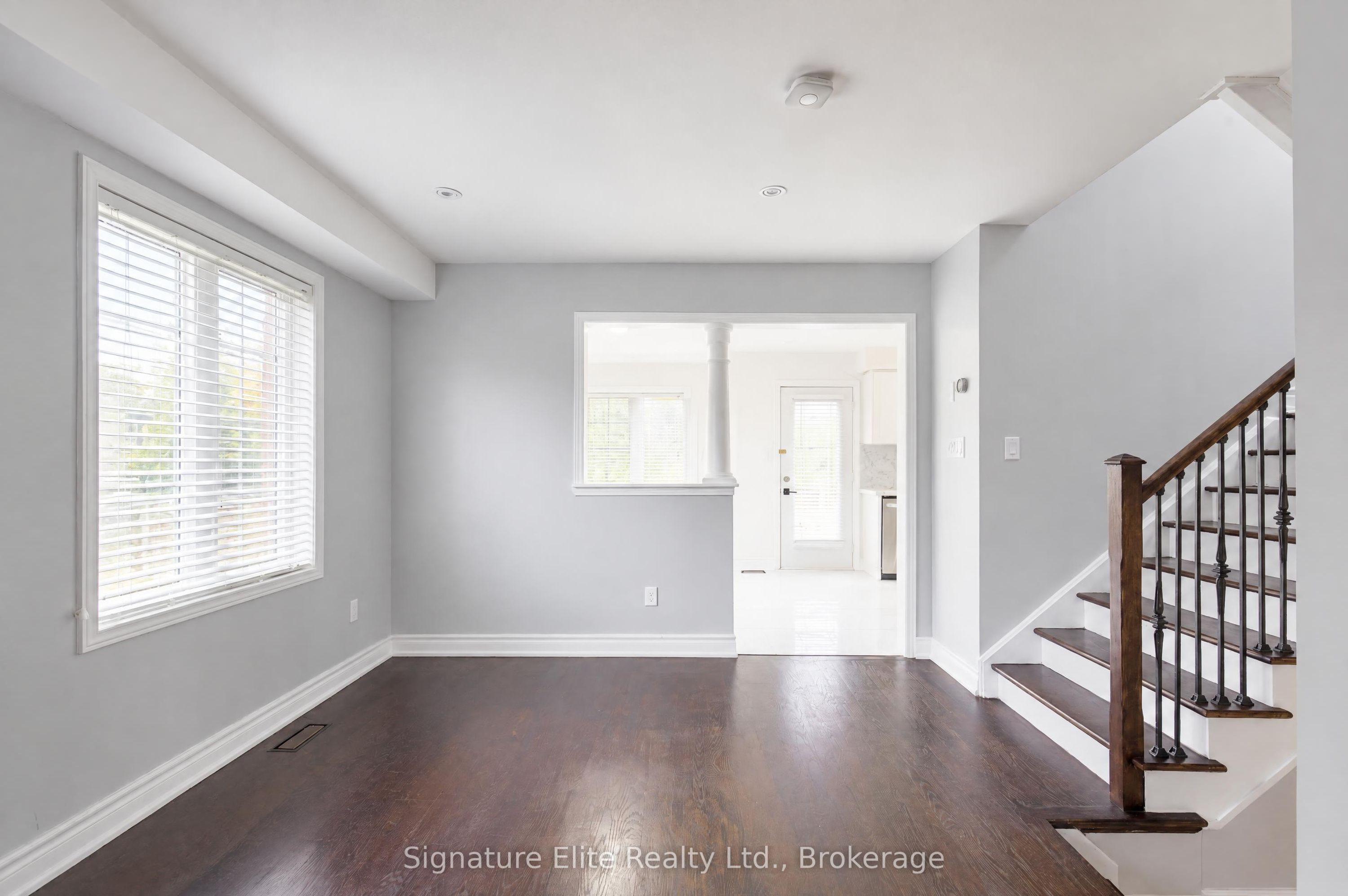 10 Ida Jane Grove