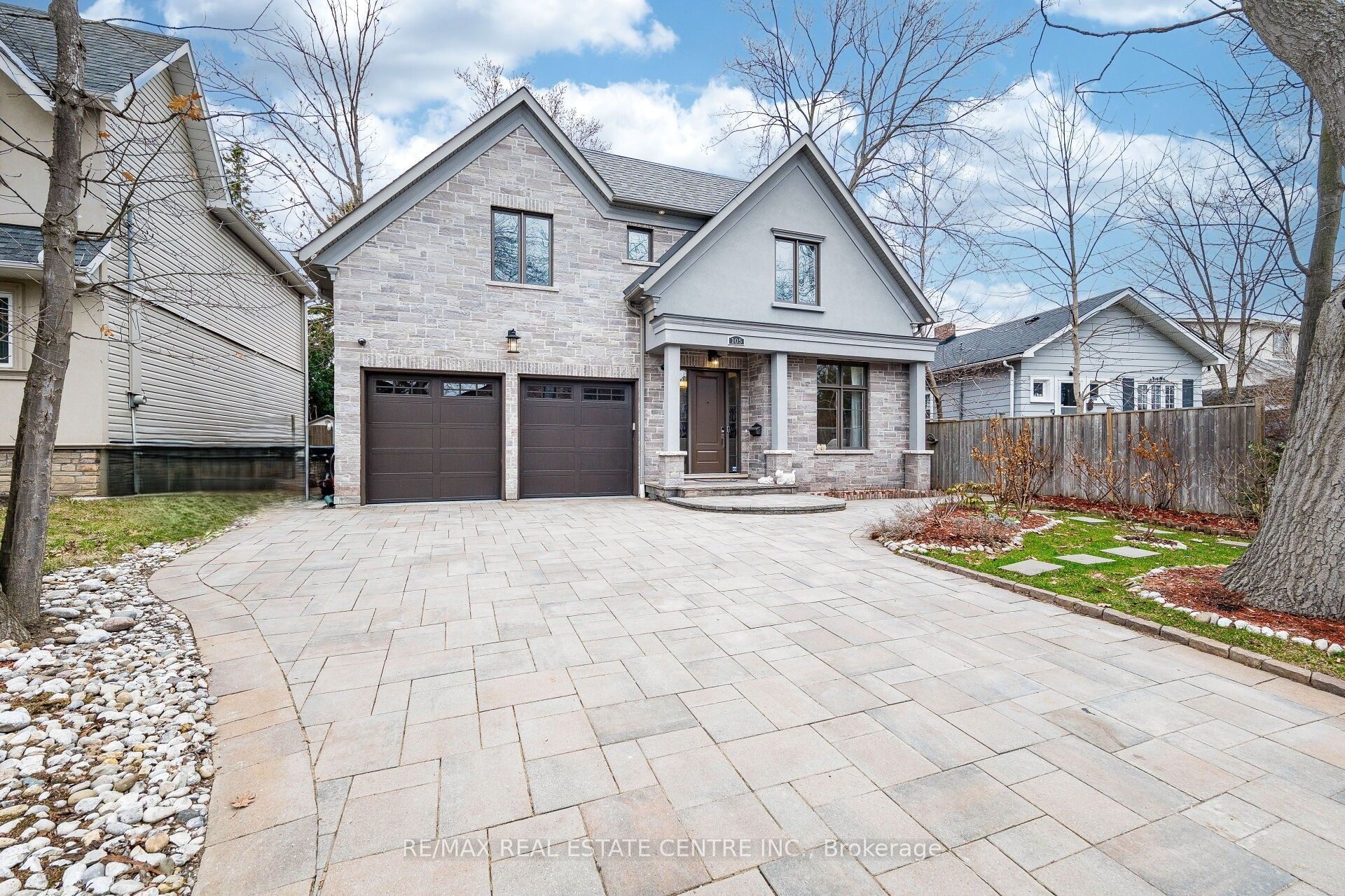 105 Eaglewood Boulevard