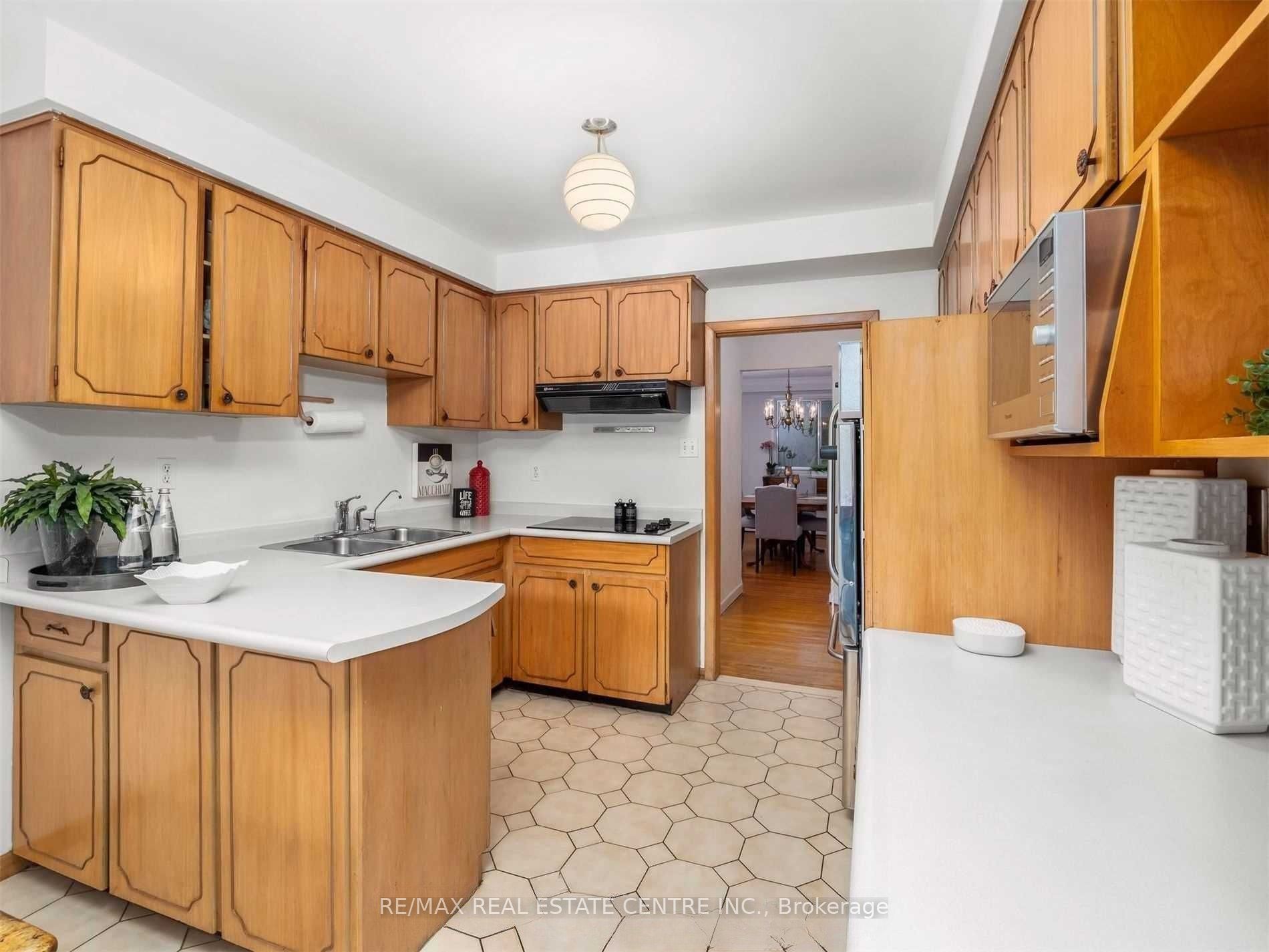 3574 Golden Orchard Drive