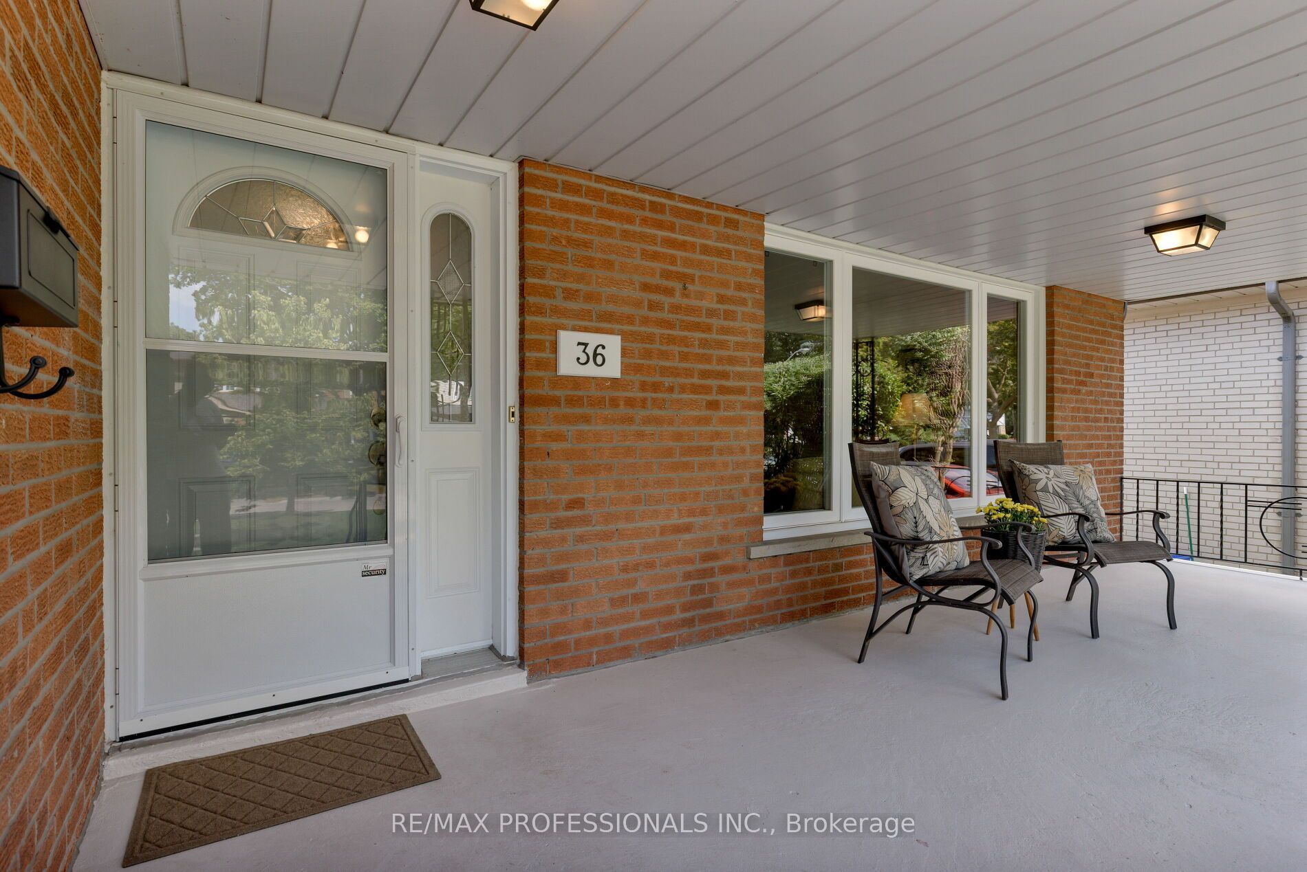 36 Thicket Road
