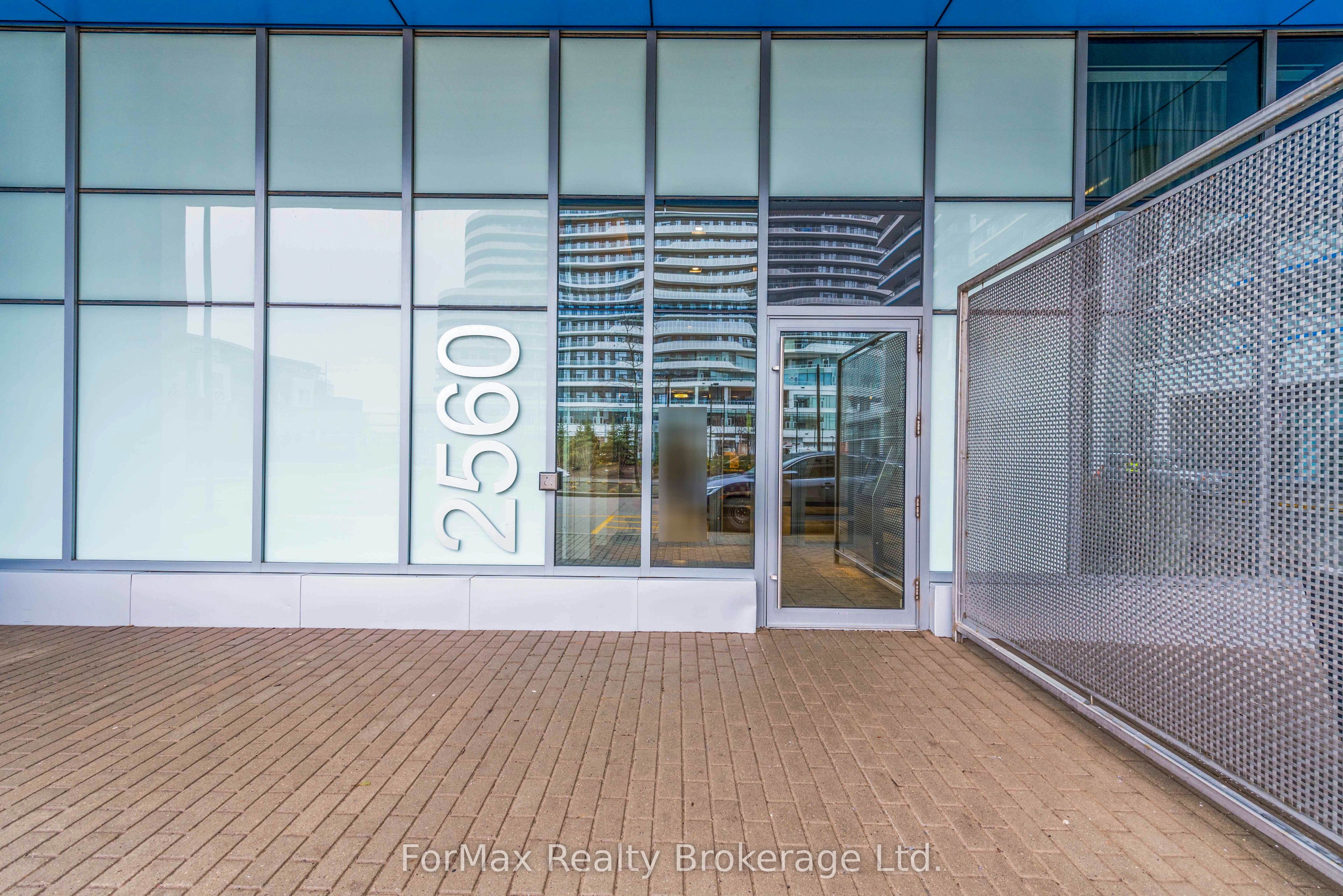 2560 Eglinton Avenue 103