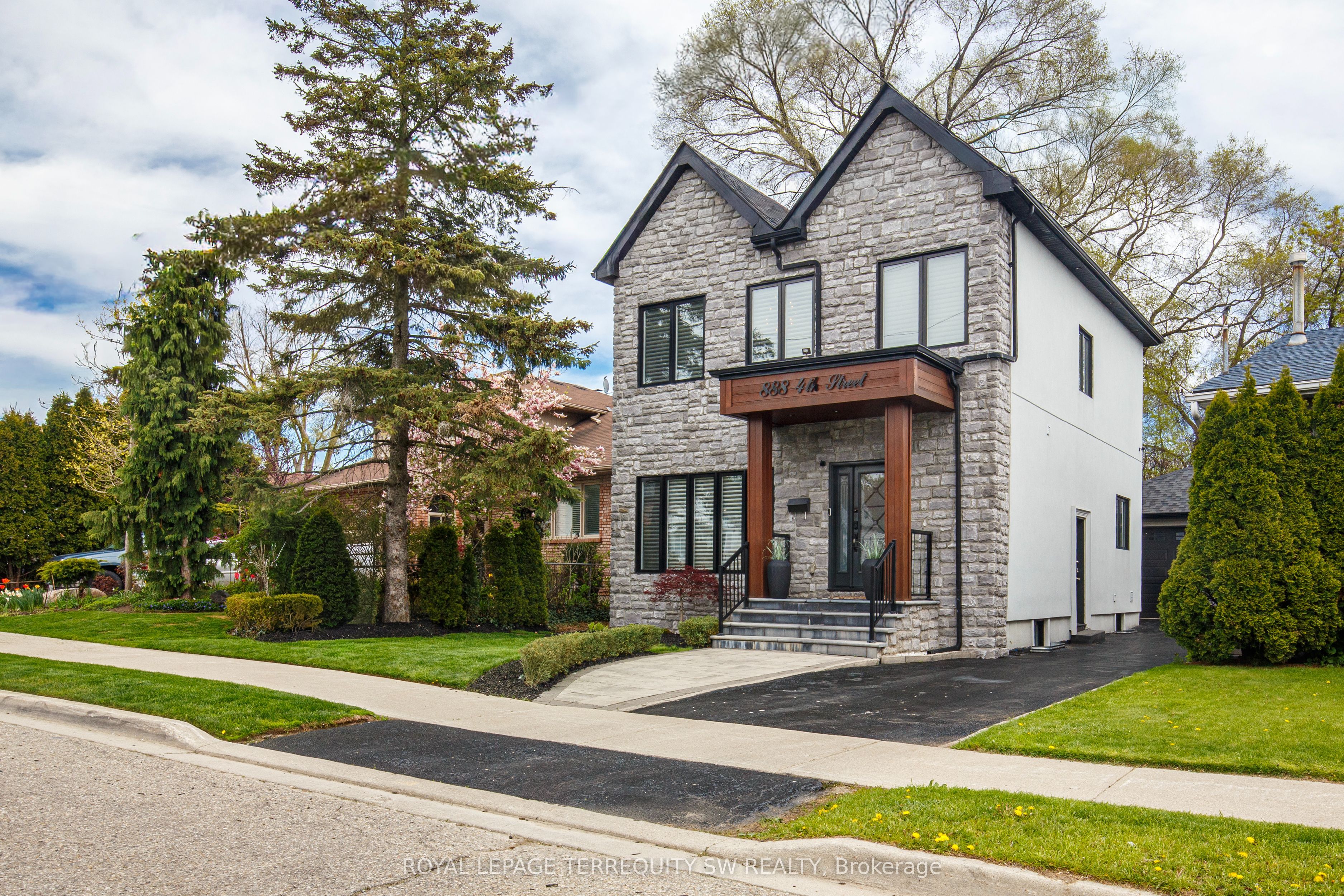 888 Fourth Street