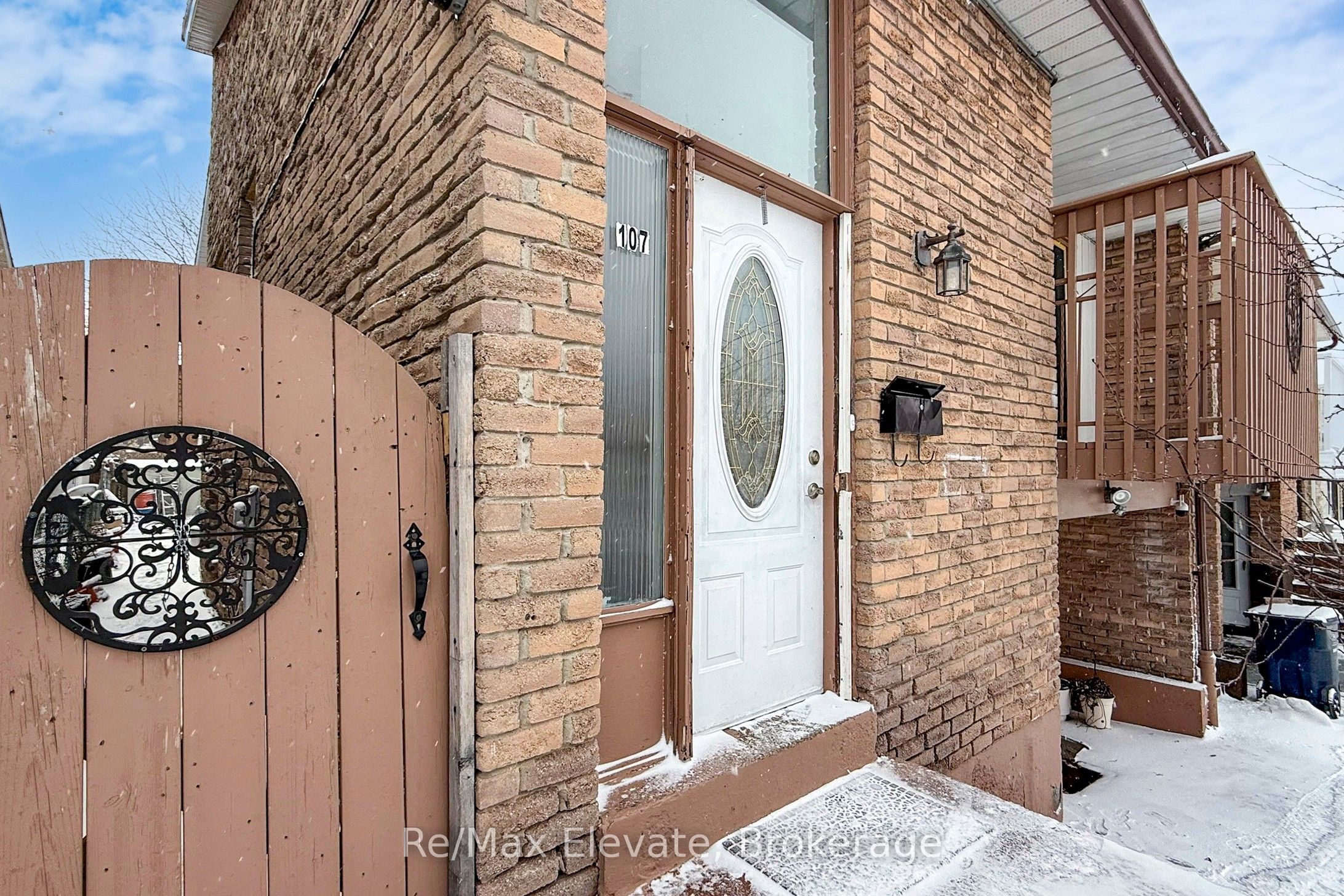 107 Braymore Boulevard