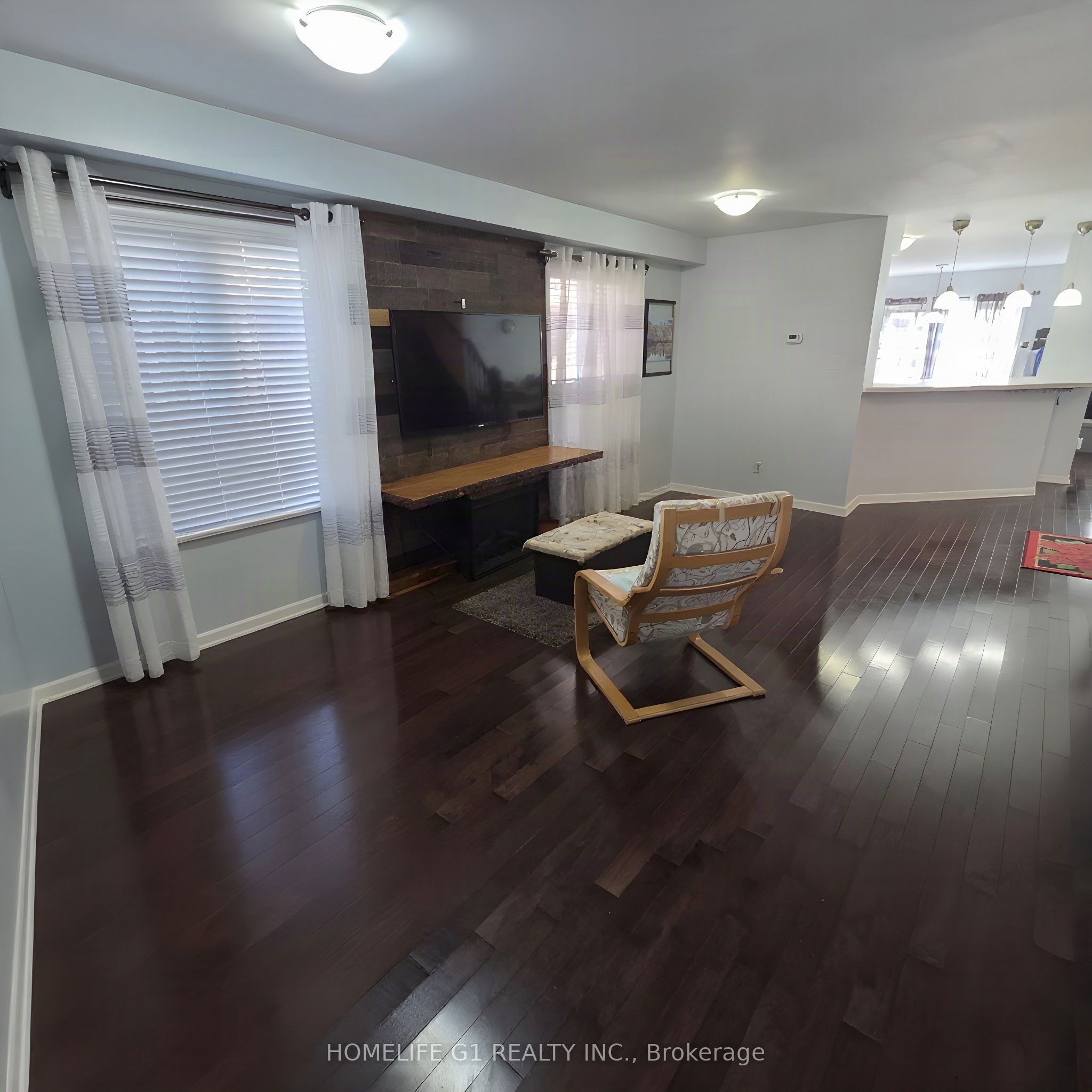 1703 Kalmar Avenue