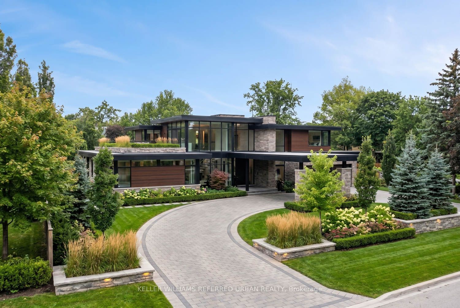 6 Maryvale Crescent