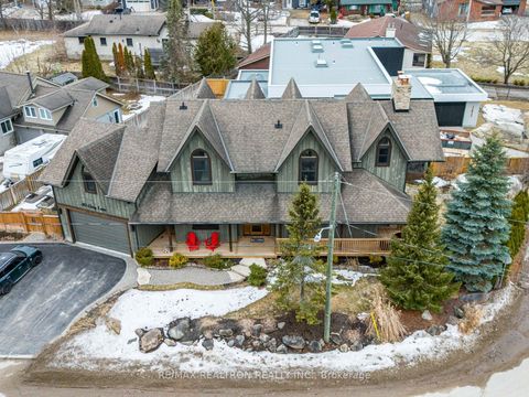 49 Gray Lane Barrie ON L4N 7T1