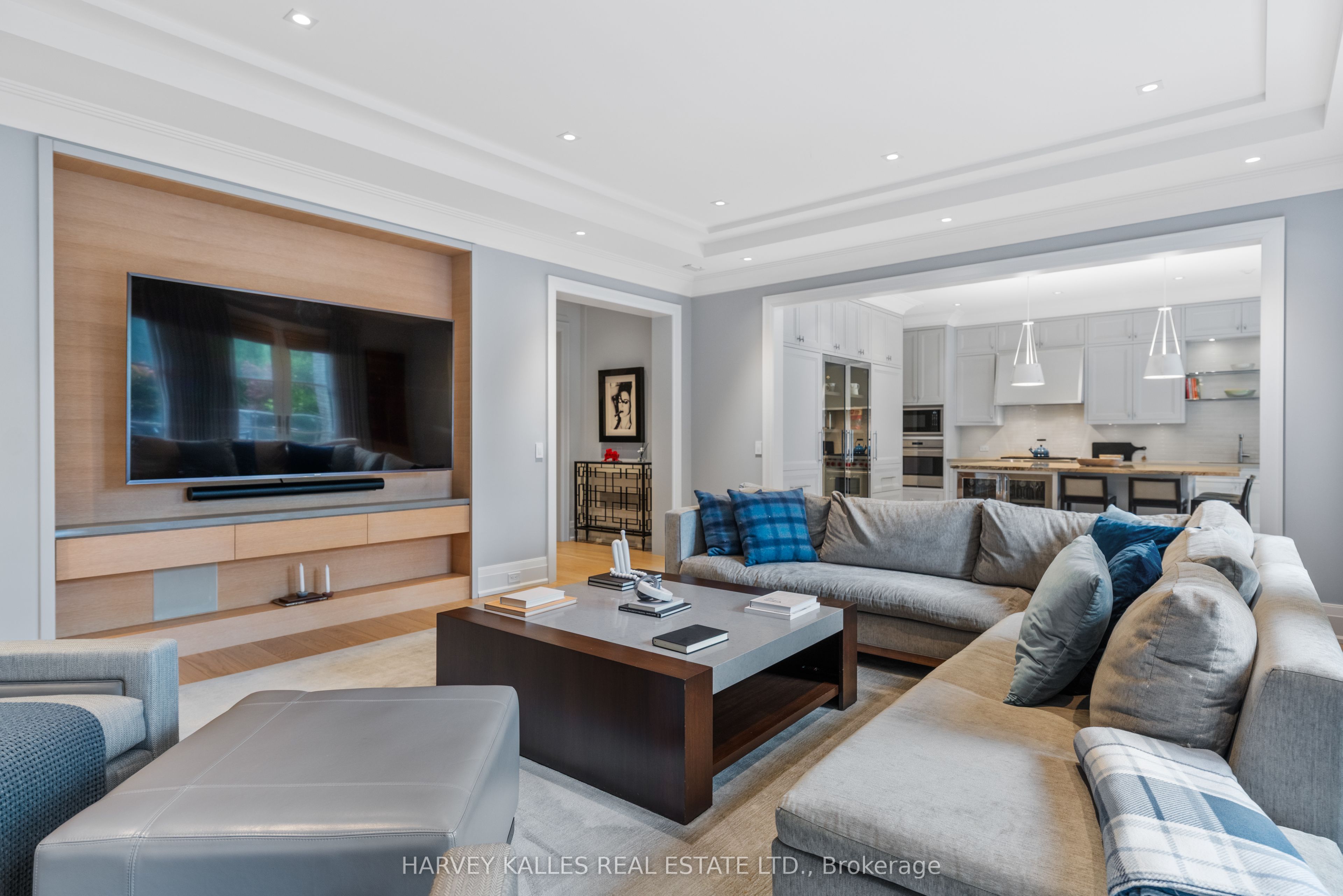 221 Dunvegan Road