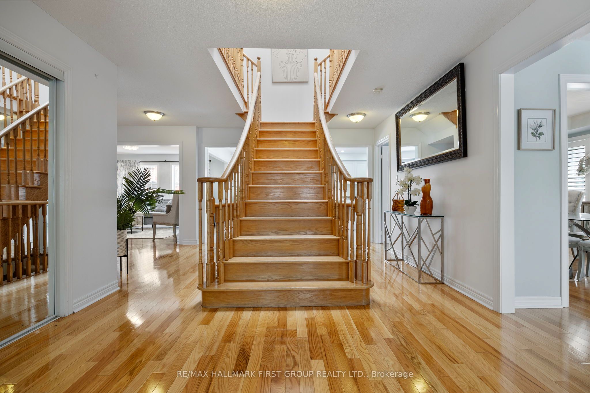 19 Ballgrove Crescent