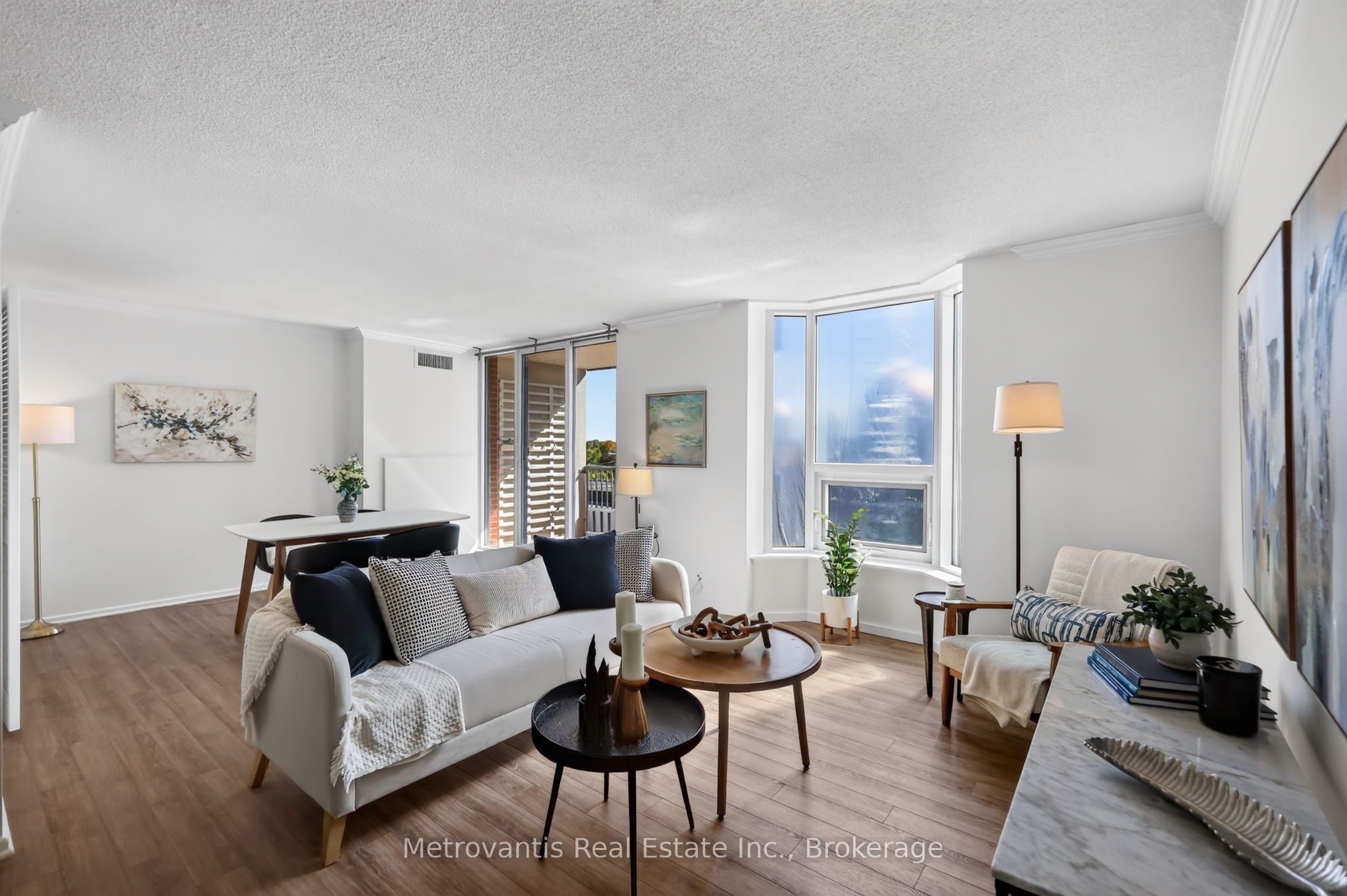 2951 Riverside Drive 614